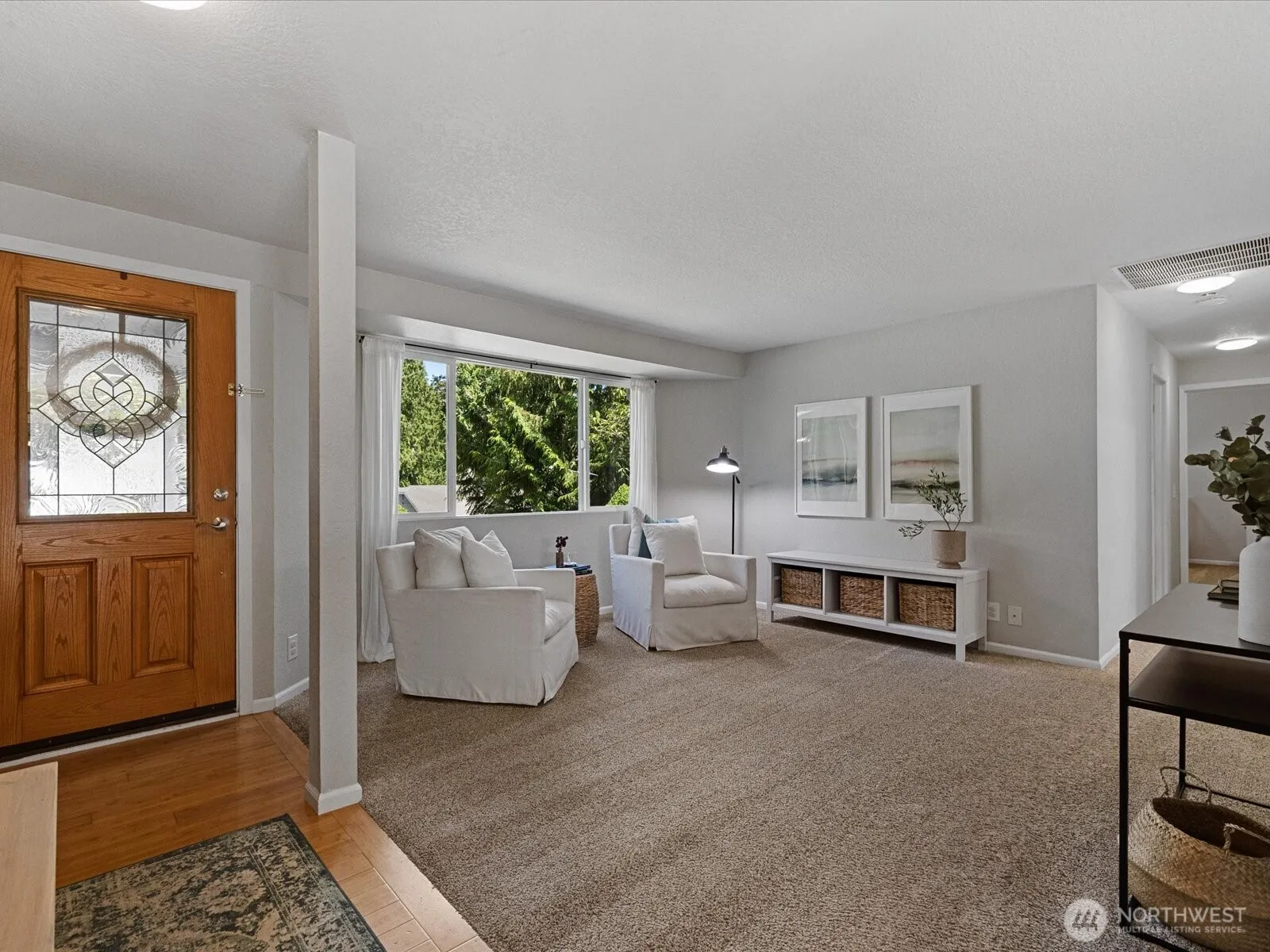 Property photo for 318 161st Place Se, Bothell photo 5