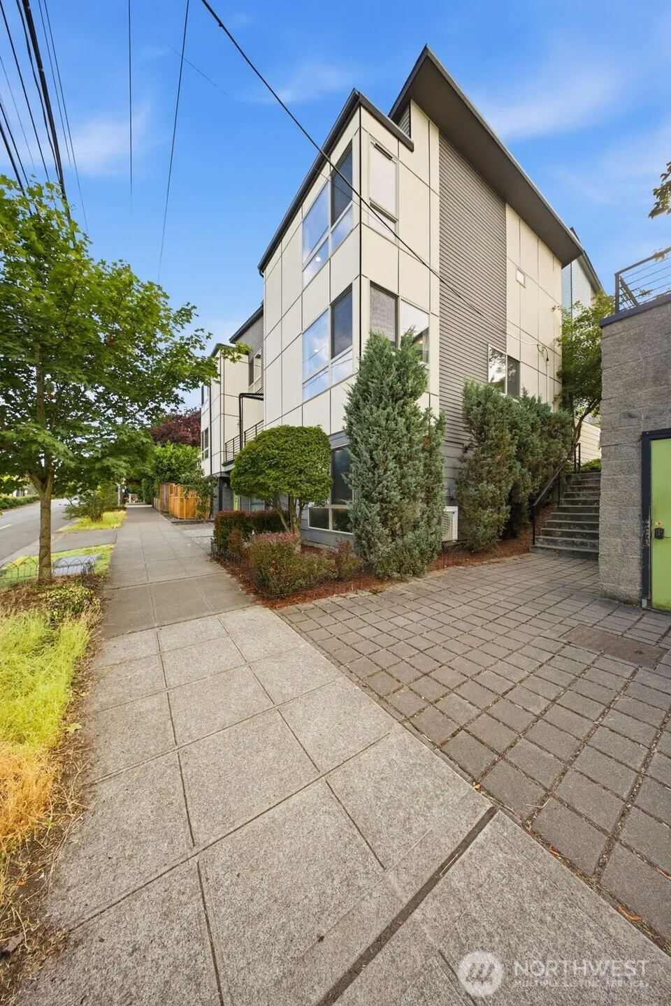 Property photo for 4767 35th Avenue S, Seattle photo 5