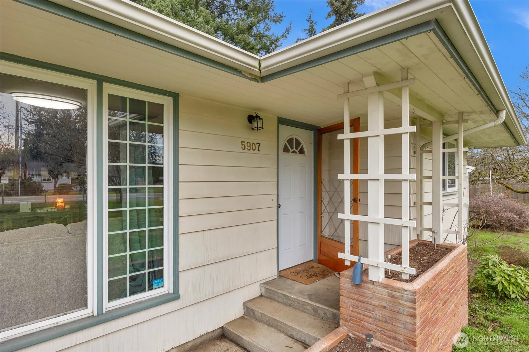 Property photo for 5907 88th St Ne, Marysville photo 4