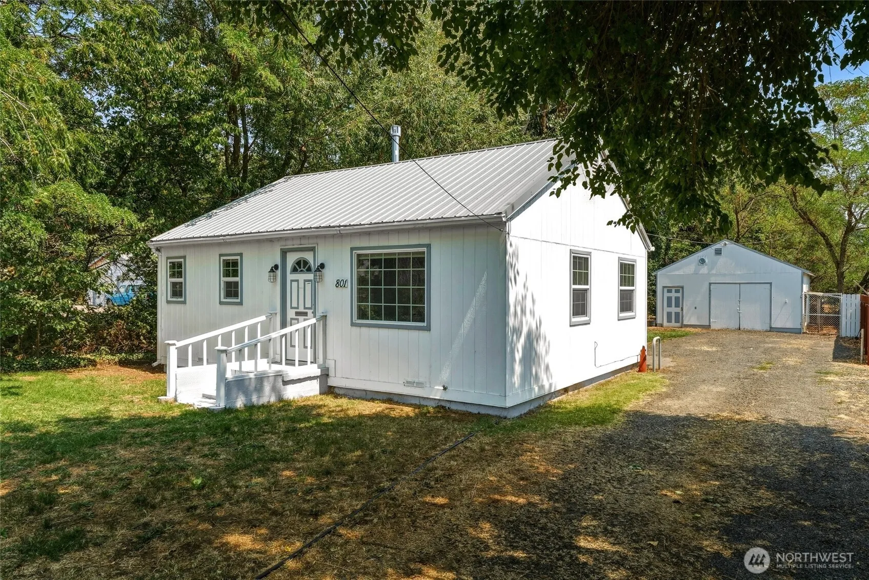 Property photo for 801 S 4th Avenue, Walla Walla photo 2
