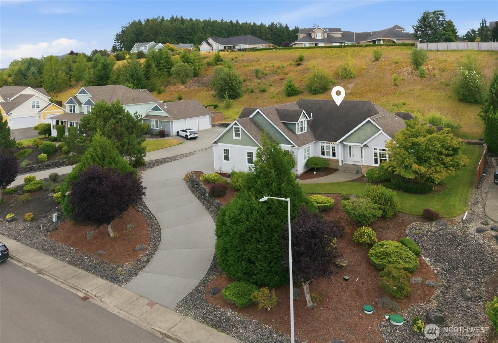 Property photo for 9245 Piperhill Drive Se, Olympia