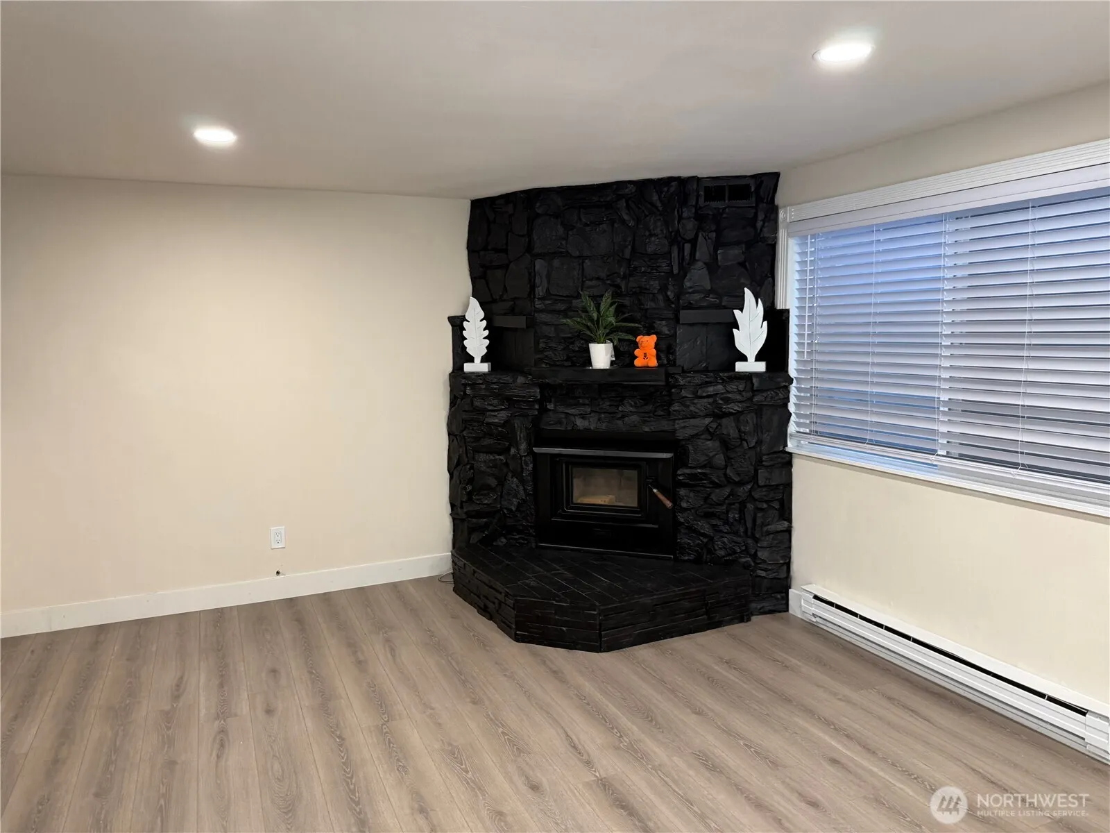 Property photo for 24855 145th Lane Se, Kent photo 5