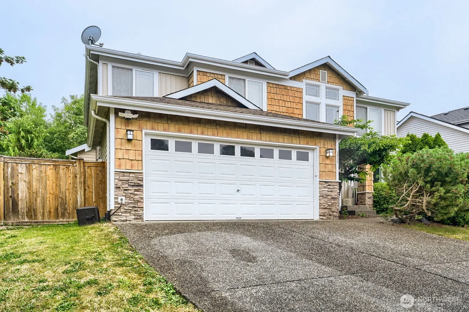 Property photo for 5915 68th Drive Ne, Marysville