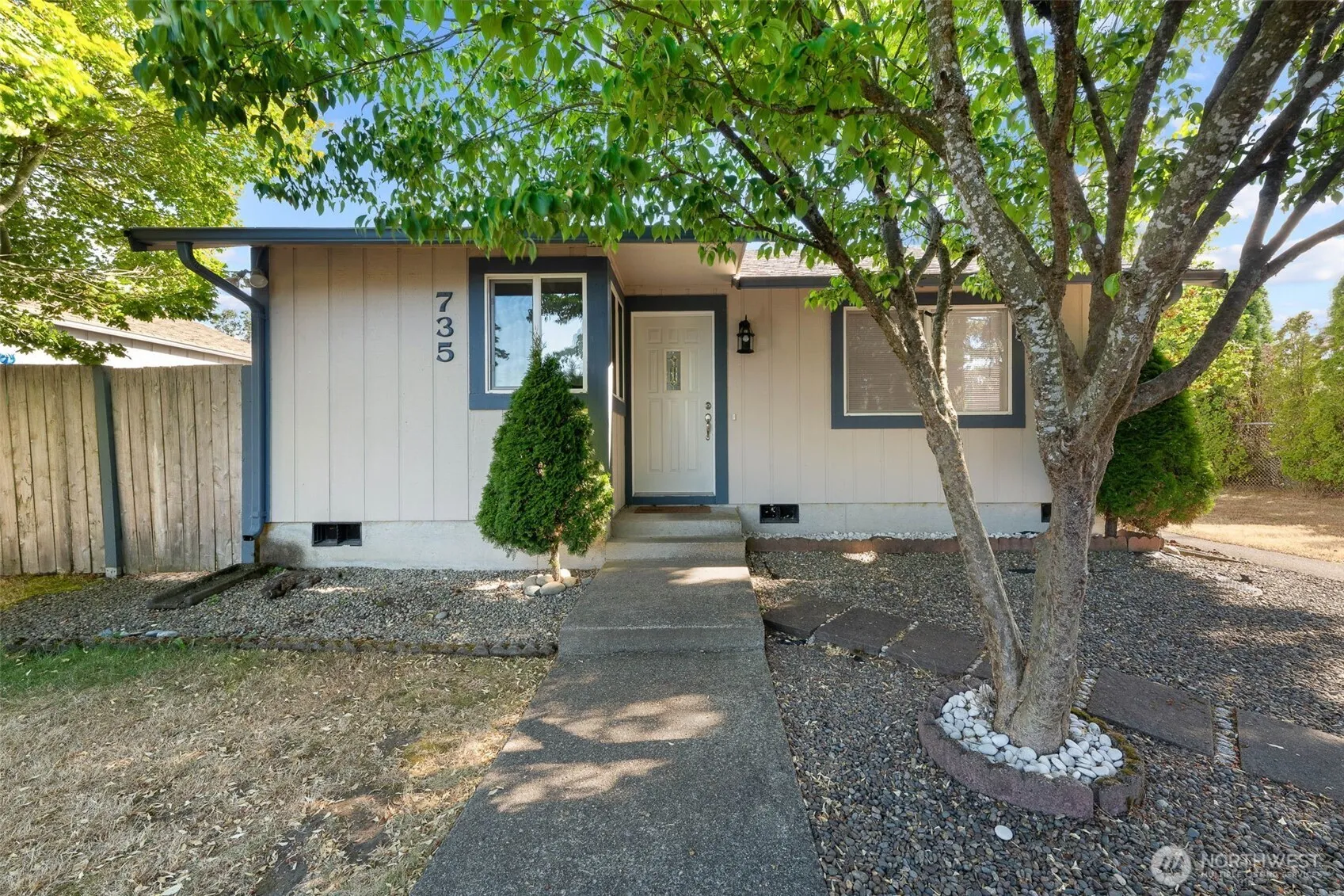 Property photo for 735 Hamelin Lane Se, Olympia photo 2