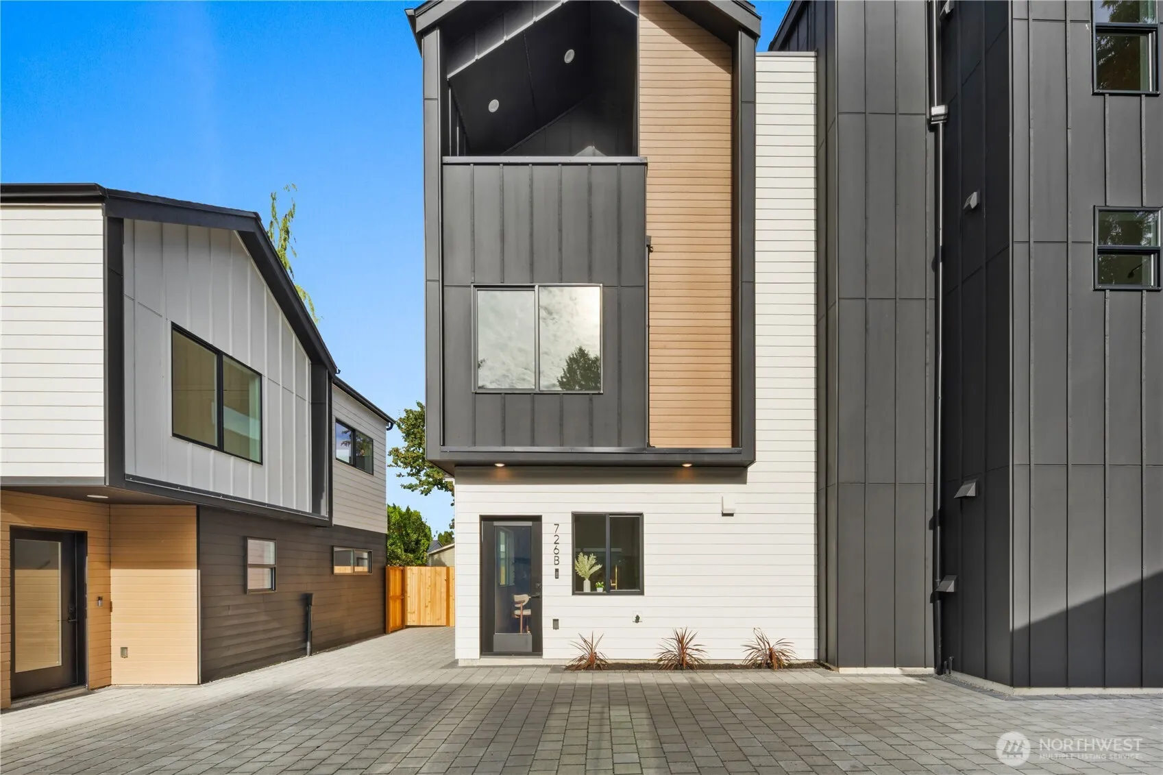 Property photo for 726 N 89th Street #b, Seattle