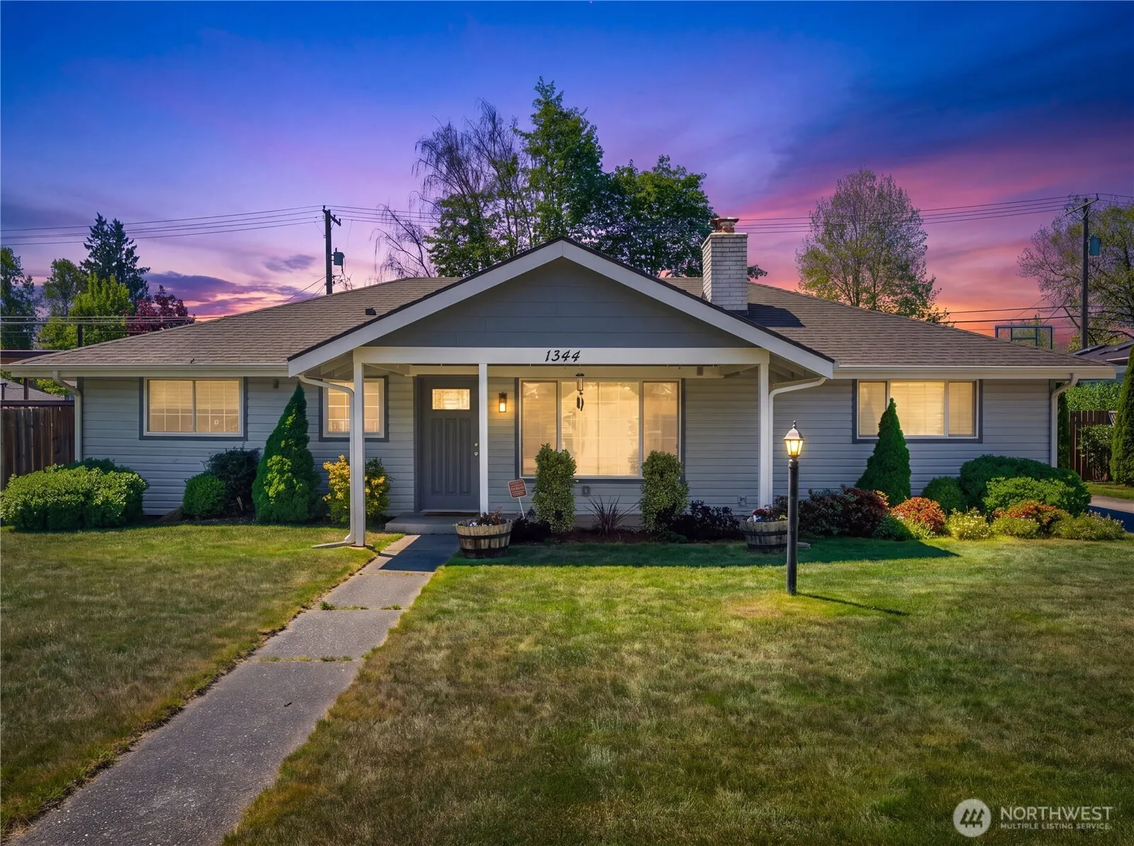 Property photo for 1344 S Woodlawn Street, Tacoma photo 2