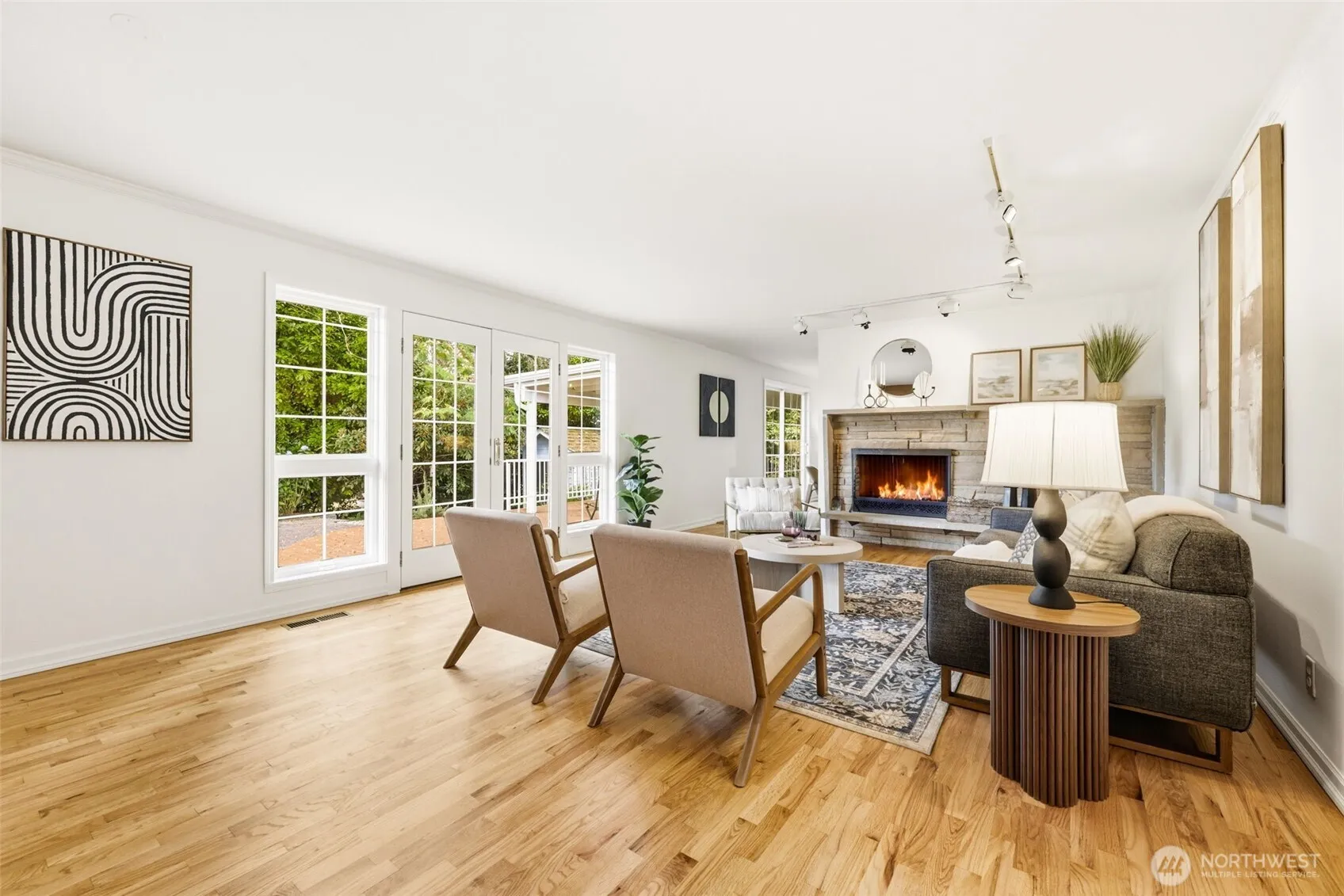 Property photo for 17815 Ne 9th Street, Bellevue photo 5