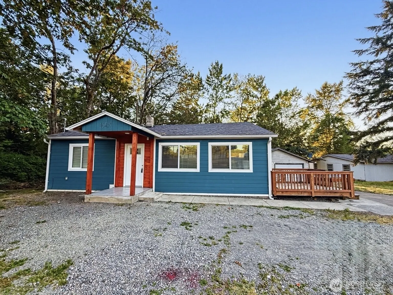 Property photo for 16457 113th Avenue Se, Renton photo 3