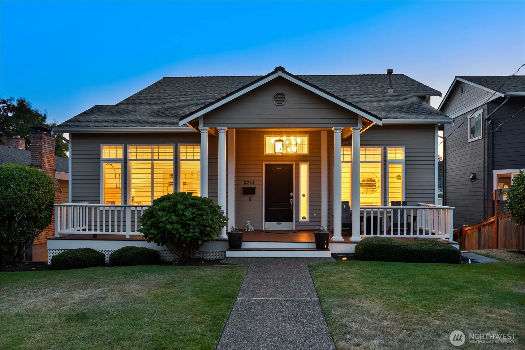 Property photo for 3241 32nd Avenue W, Seattle