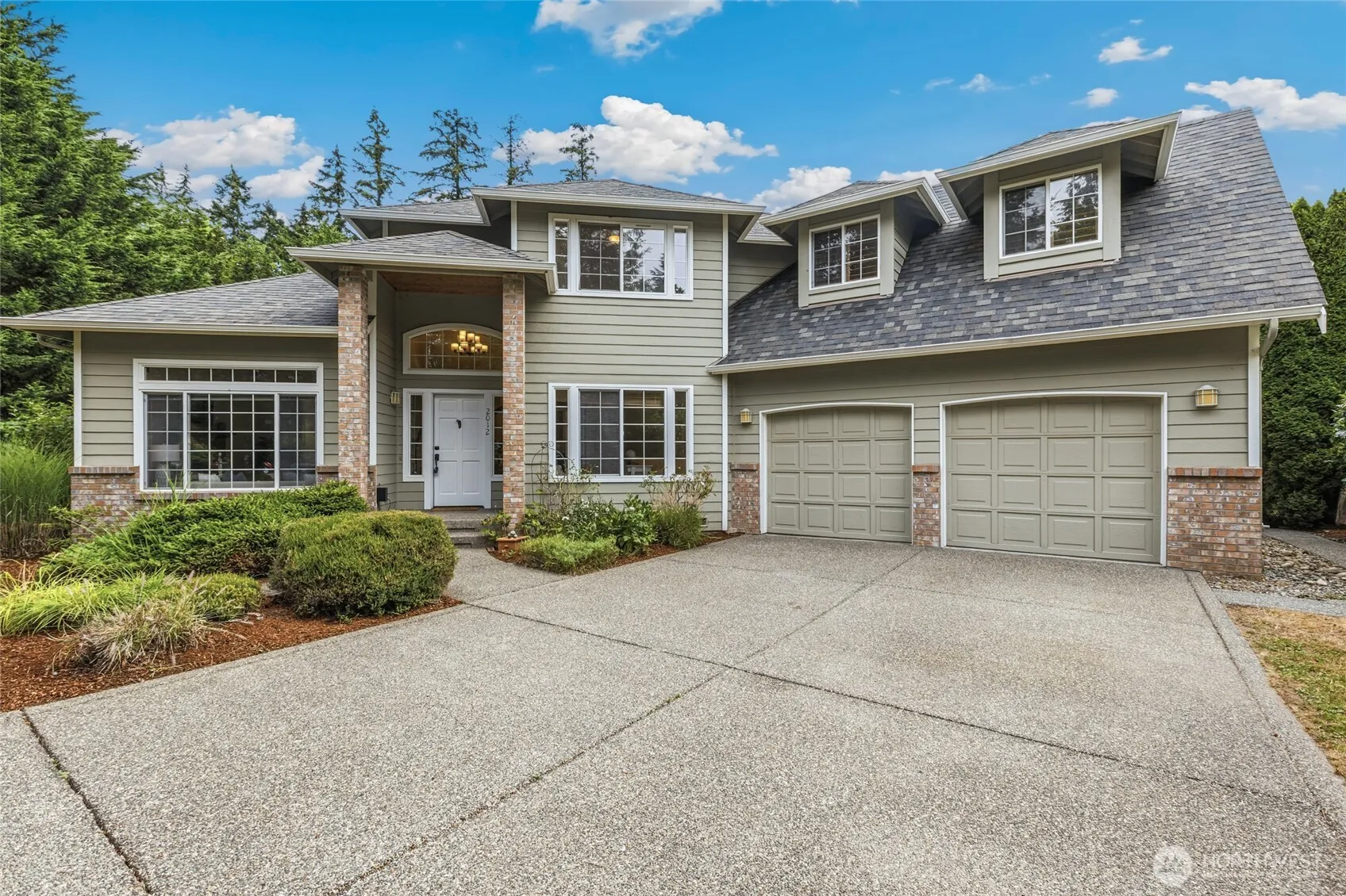 Property photo for 2012 Ne Amhurst Court, Poulsbo