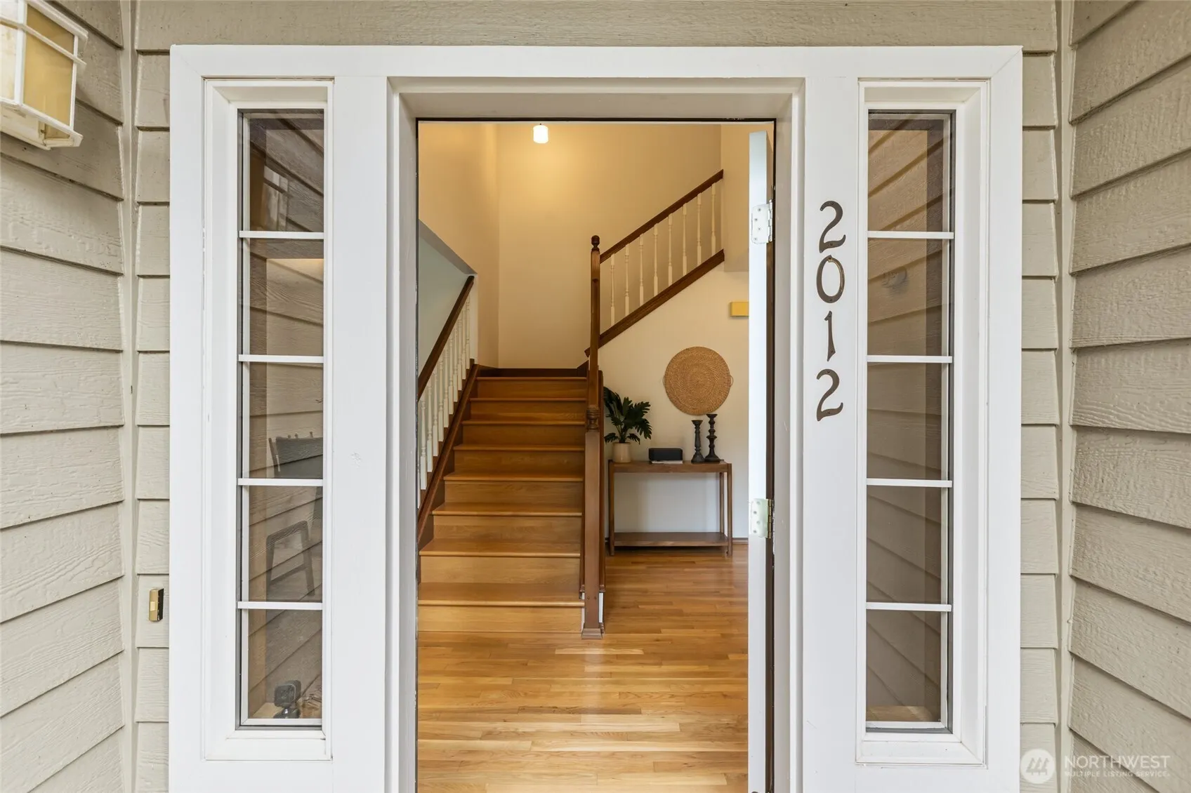 Property photo for 2012 Ne Amhurst Court, Poulsbo photo 3