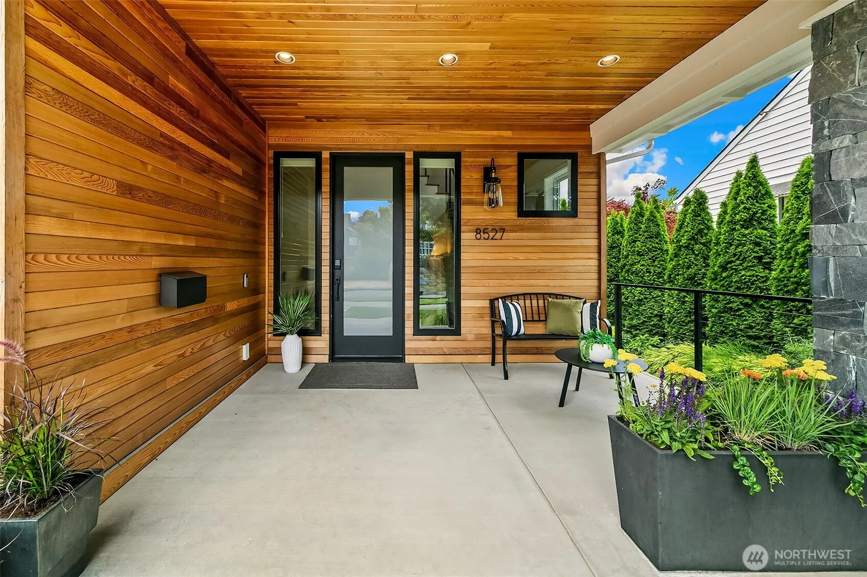 Property photo for 8527 Latona Avenue Ne, Seattle photo 2
