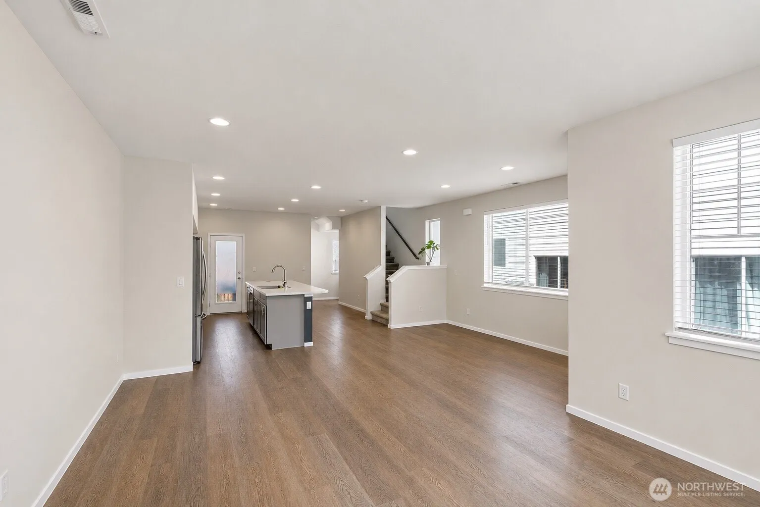 Property photo for 826 Nw Highgarden Drive, Bremerton photo 5
