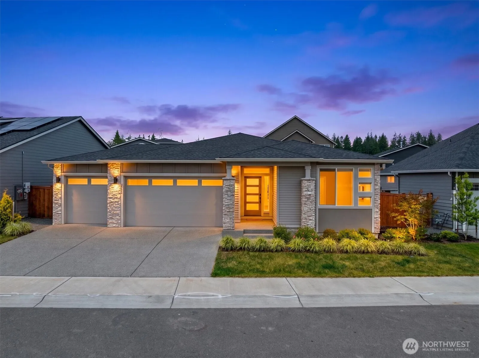 Property photo for 6392 Great Glen Road Sw, Port Orchard photo 2