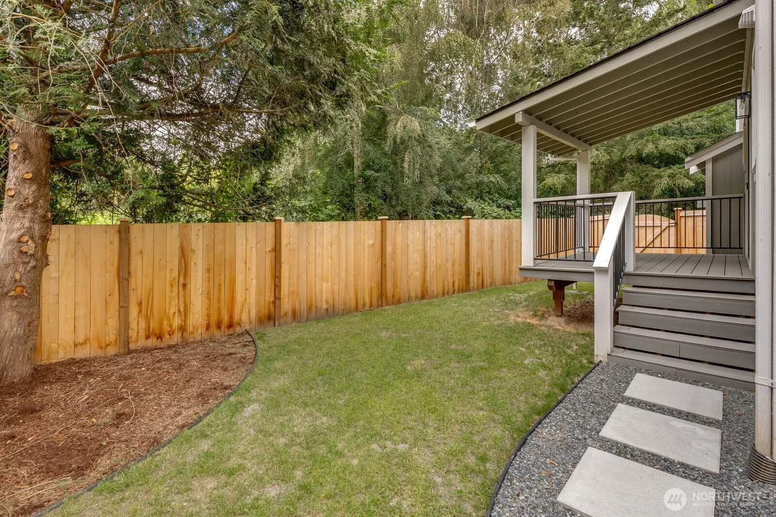 Property photo for 6502 80th Street Ne, Marysville photo 4