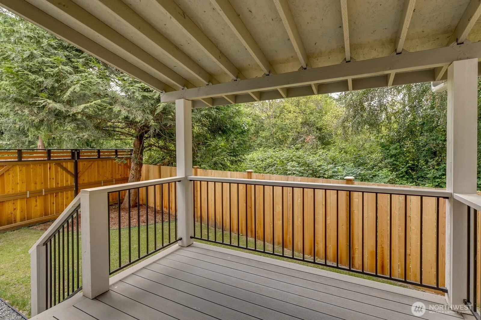Property photo for 6502 80th Street Ne, Marysville photo 5