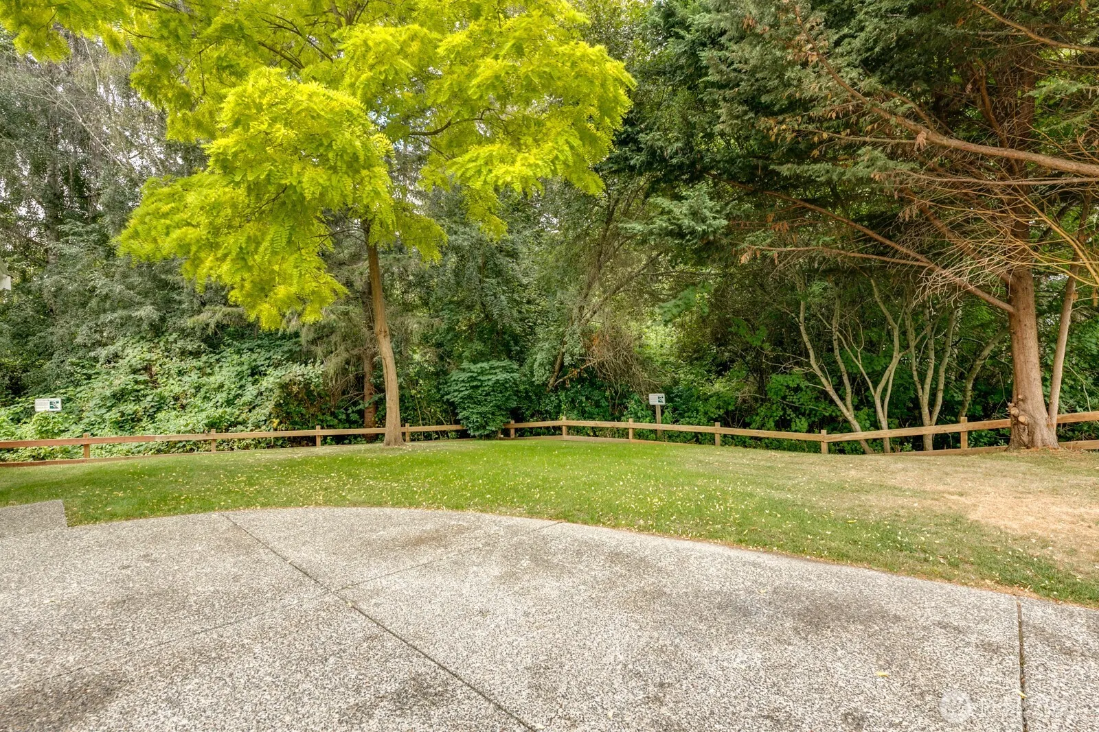 Property photo for 6502 80th Street Ne, Marysville photo 2