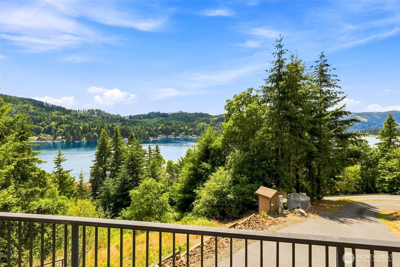 Property photo for 2040 Summit Lake Shore Road Nw, Olympia photo 5
