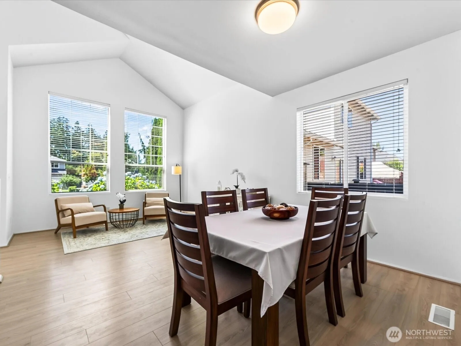 Property photo for 6726 Charlotte Avenue Se, Auburn photo 4