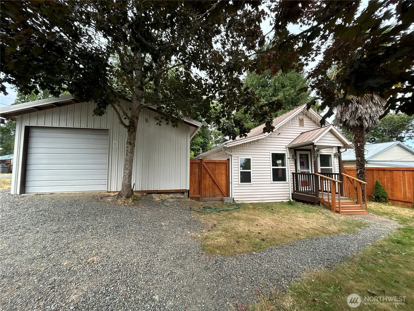 Property photo for 1270 Retsil Road E, Port Orchard