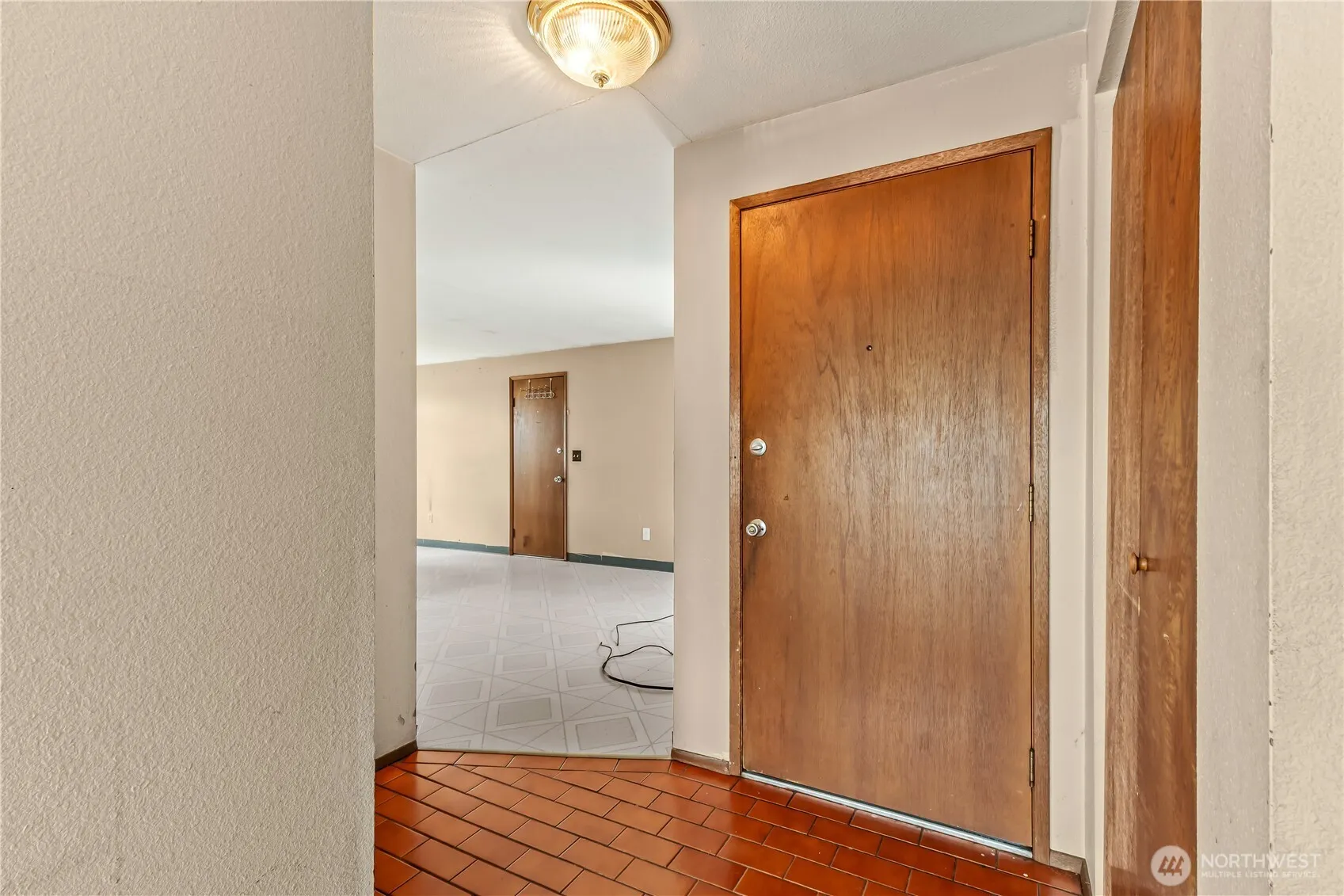 Property photo for 12719 61st Place S, Seattle photo 3