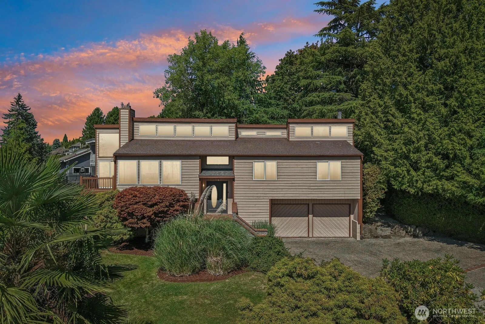 Property photo for 13604 Se 1st Street, Bellevue