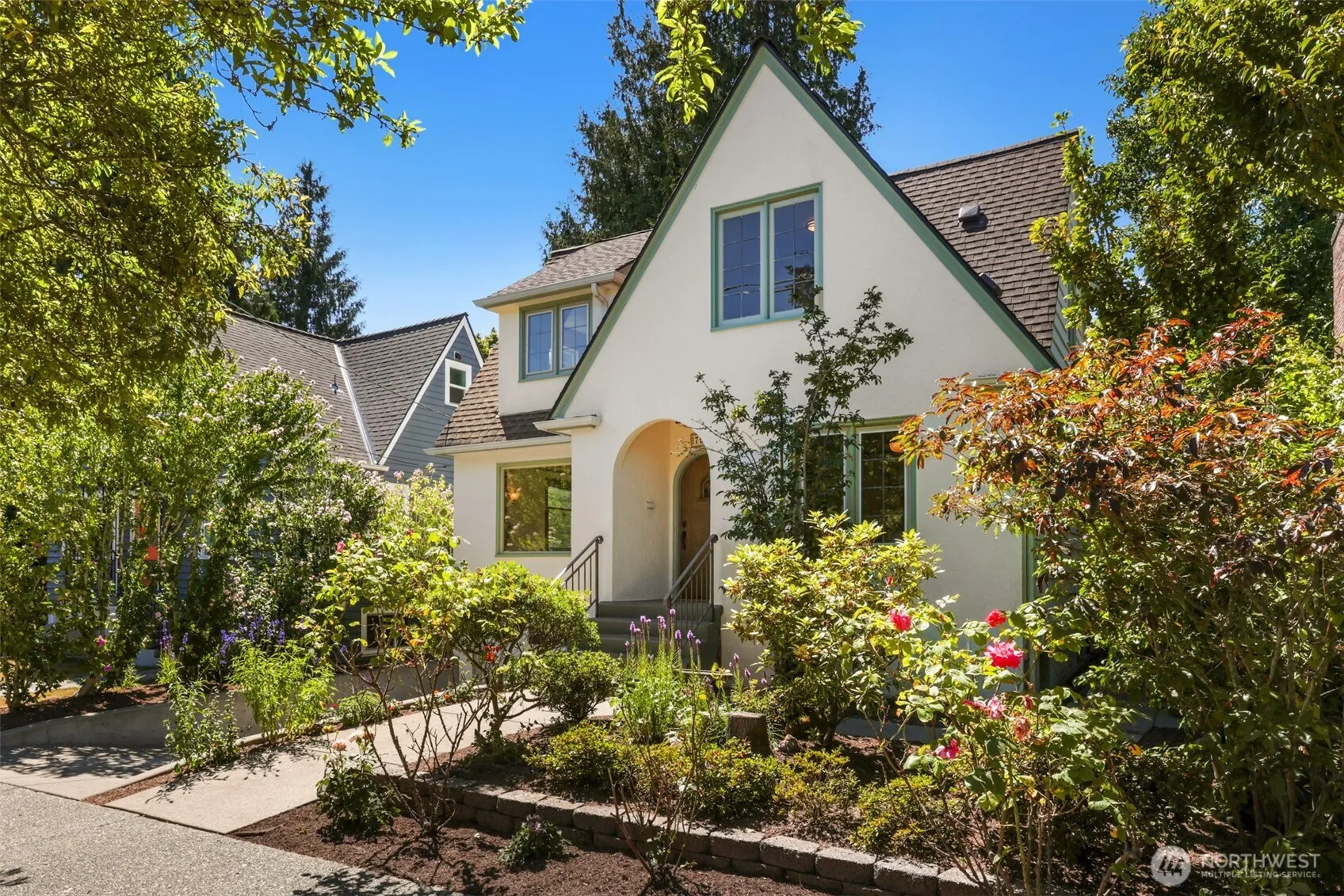 Property photo for 7515 Mary Avenue Nw, Seattle photo 2
