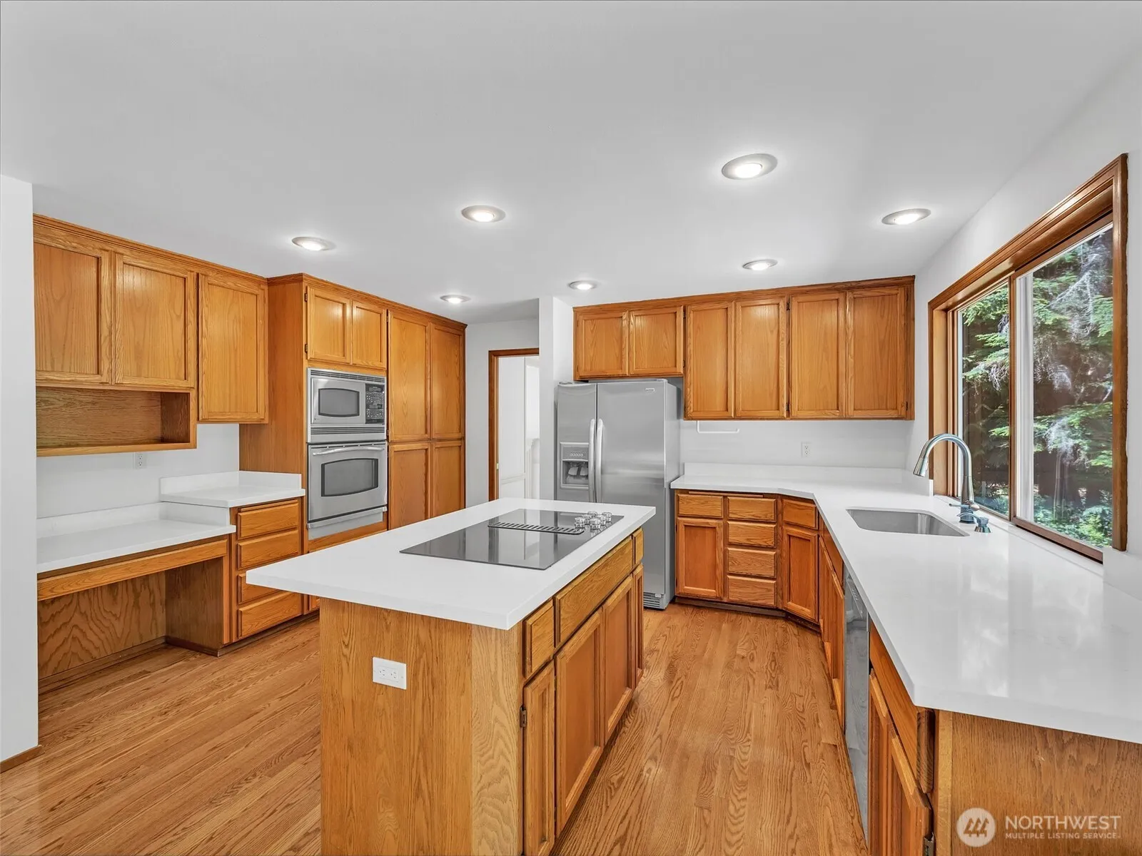 Property photo for 18630 Ne 194th Street, Woodinville photo 3