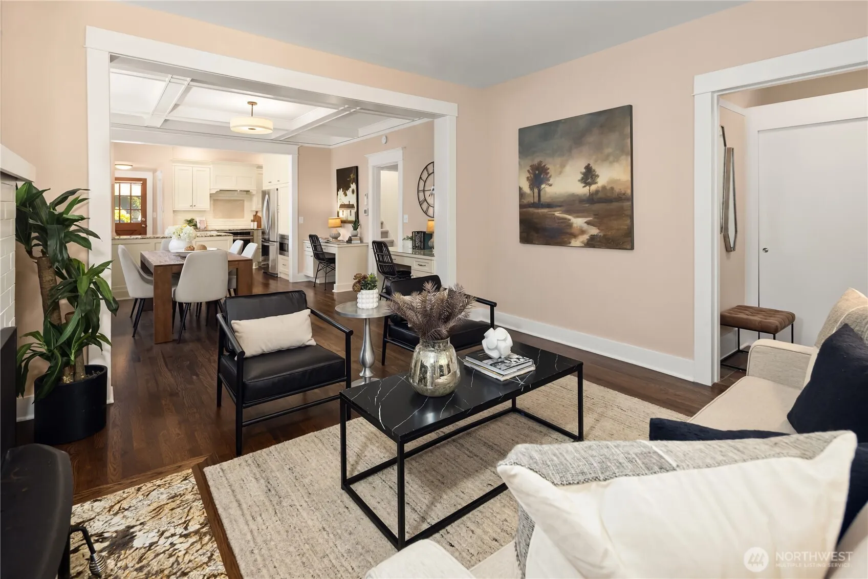 Property photo for 110 Ne 59th Street, Seattle photo 5