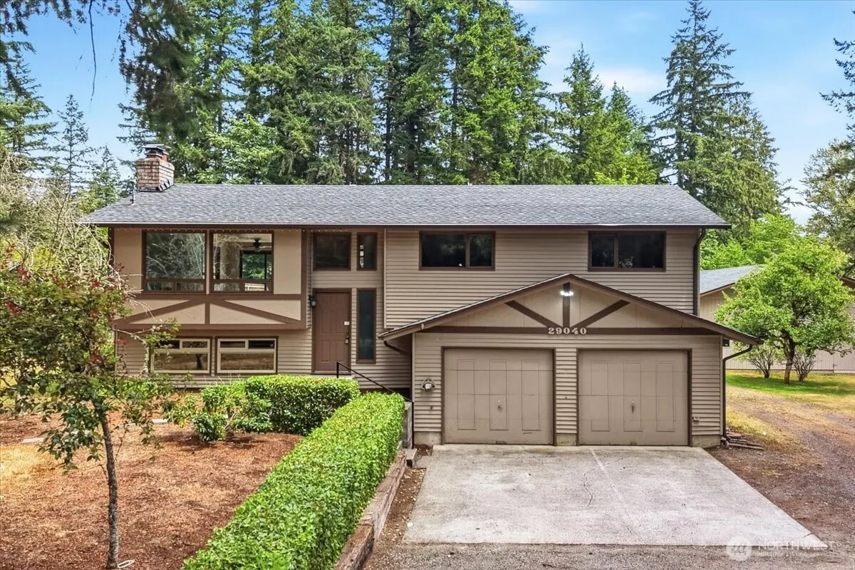 Property photo for 29040 188 Avenue Se, Kent