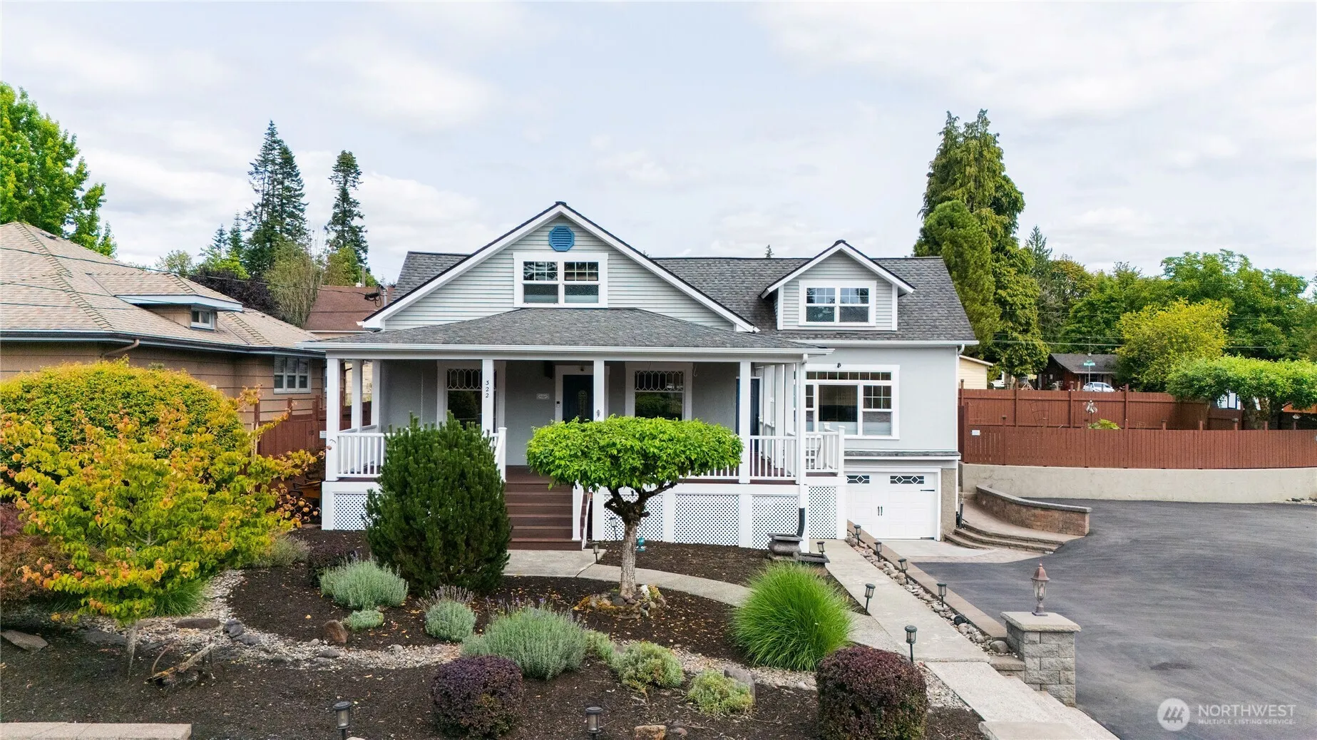 Property photo for 322 Ne Kirby Avenue, Castle Rock