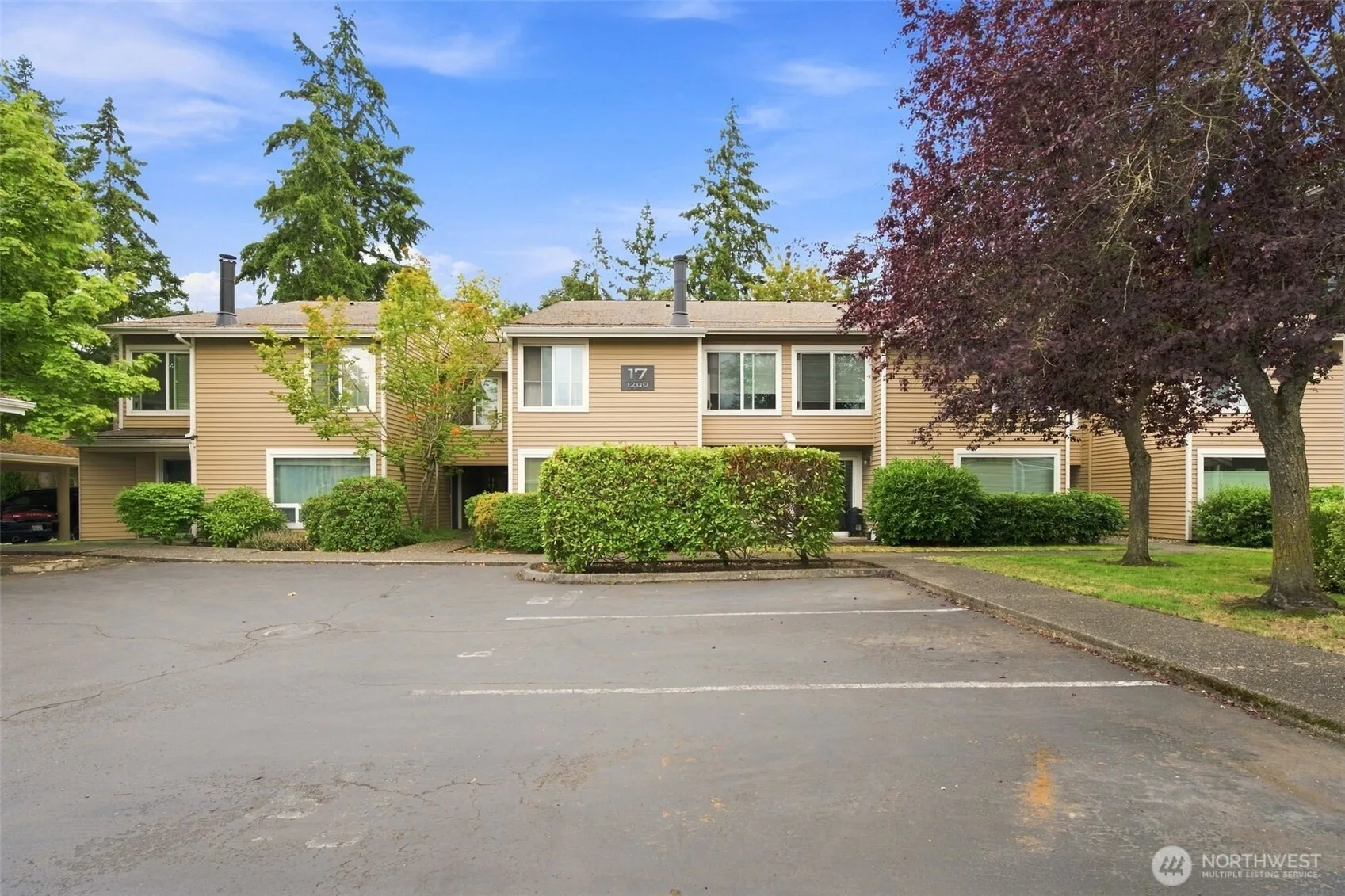 Property photo for 1200 S 237th Lane #1703, Seattle photo 2