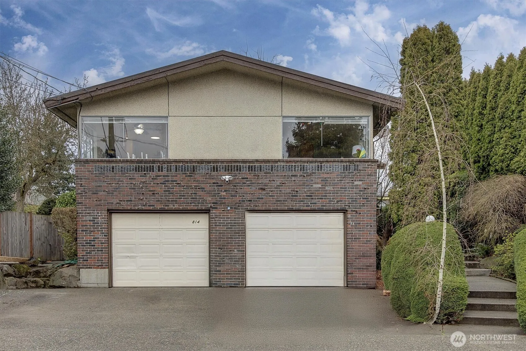 Property photo for 816 Nw 60th St, Seattle