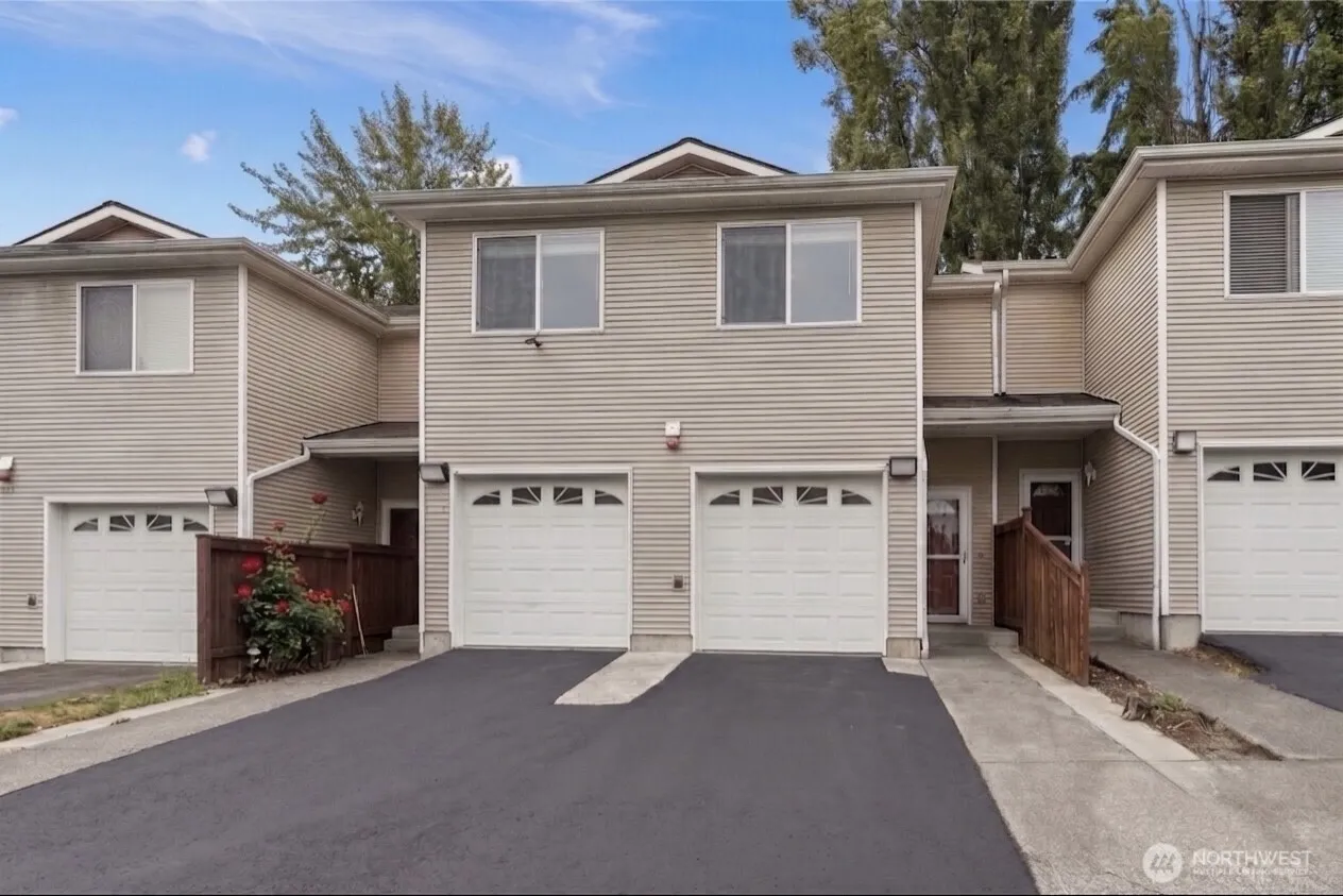 Property photo for 13359 Ambaum Boulevard Sw, Burien