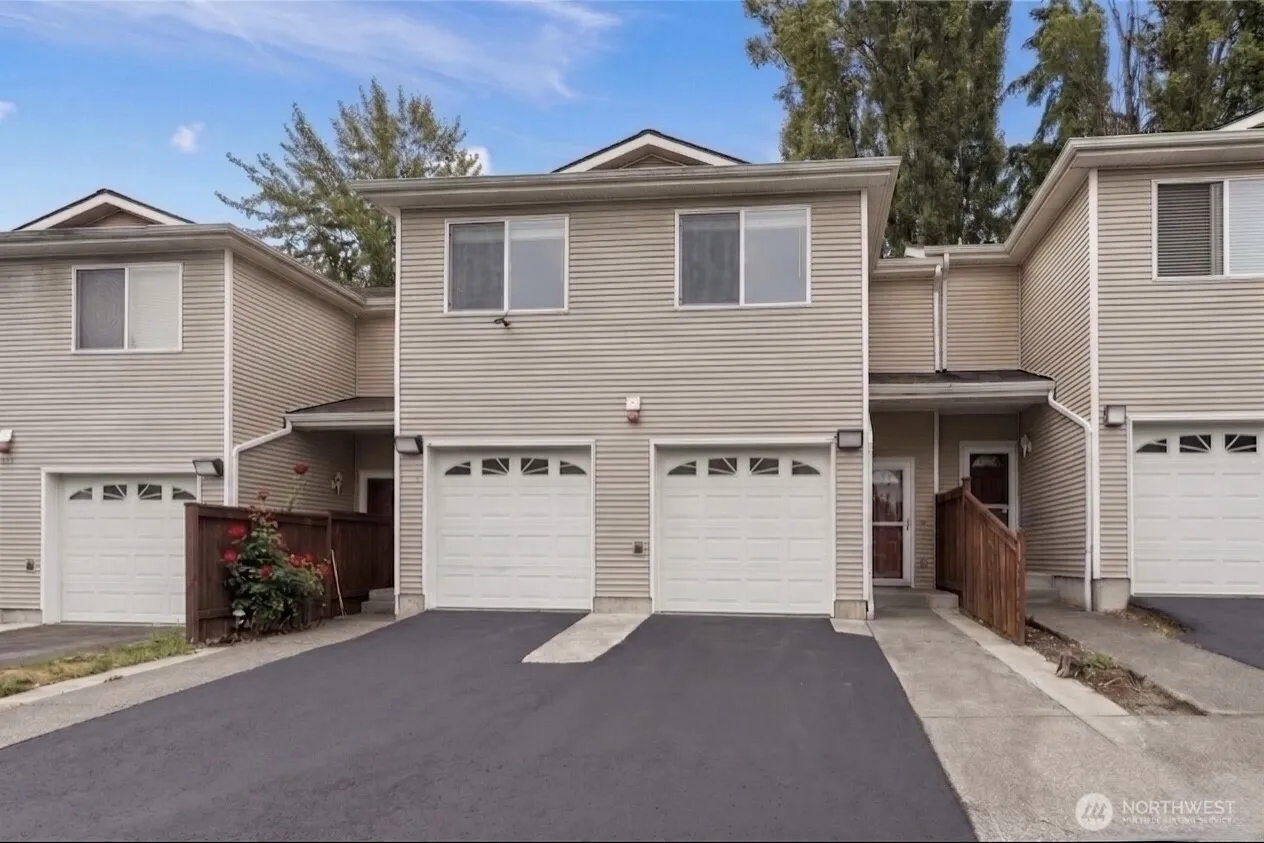 Property photo for 13359 Ambaum Boulevard Sw, Burien