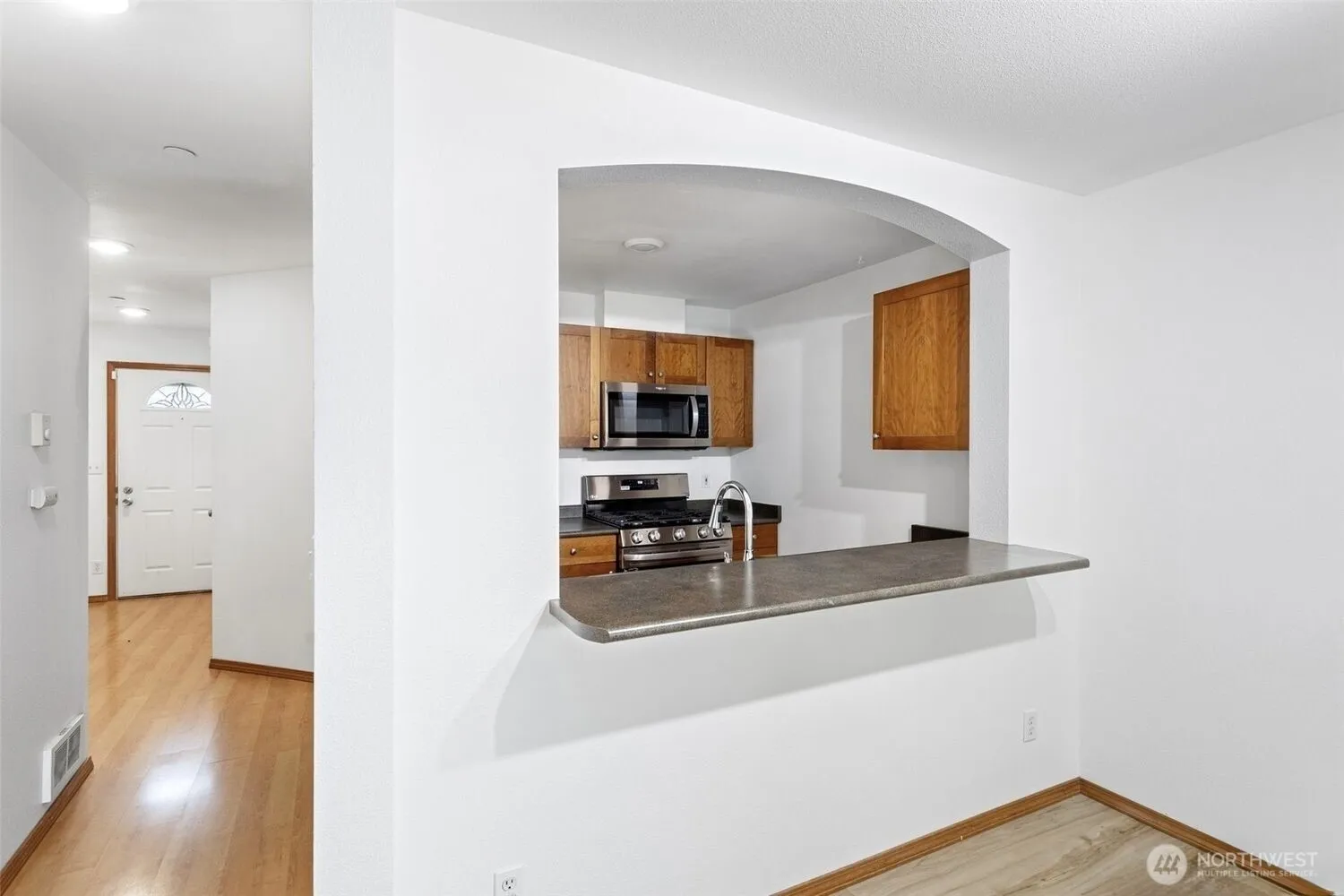 Property photo for 13359 Ambaum Boulevard Sw, Burien photo 3