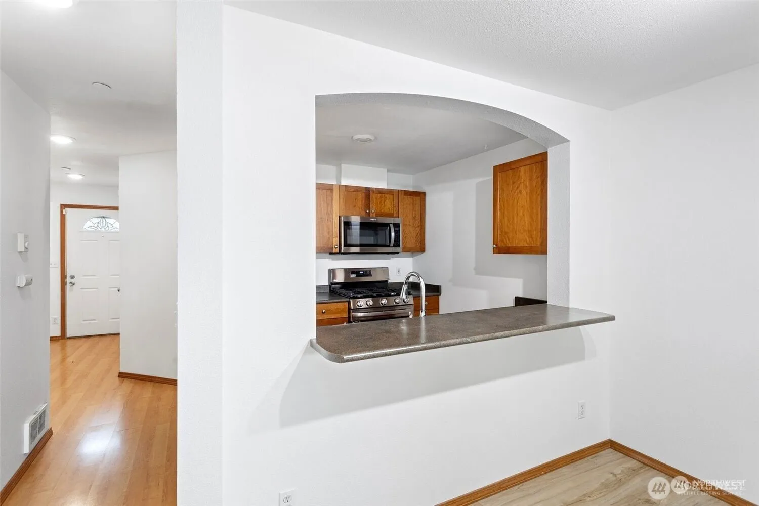 Property photo for 13359 Ambaum Boulevard Sw, Burien photo 3