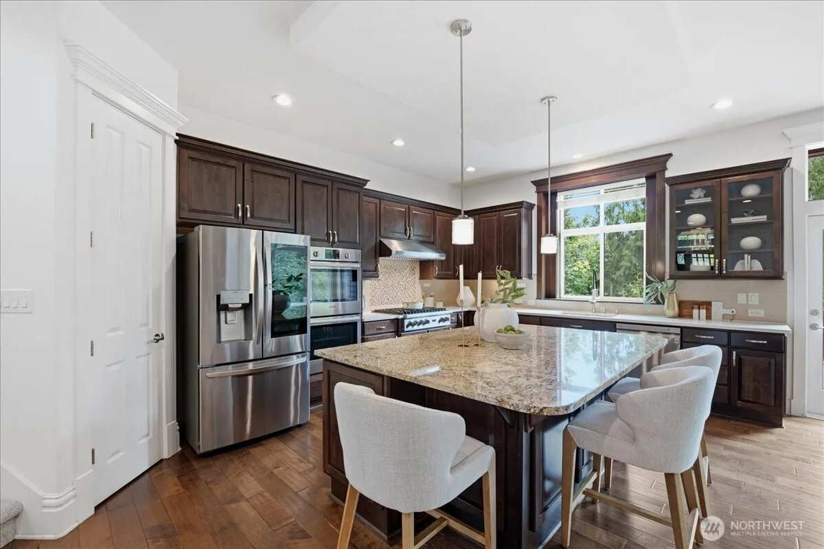 Property photo for 2210 Nw Harmony Way, Issaquah photo 4
