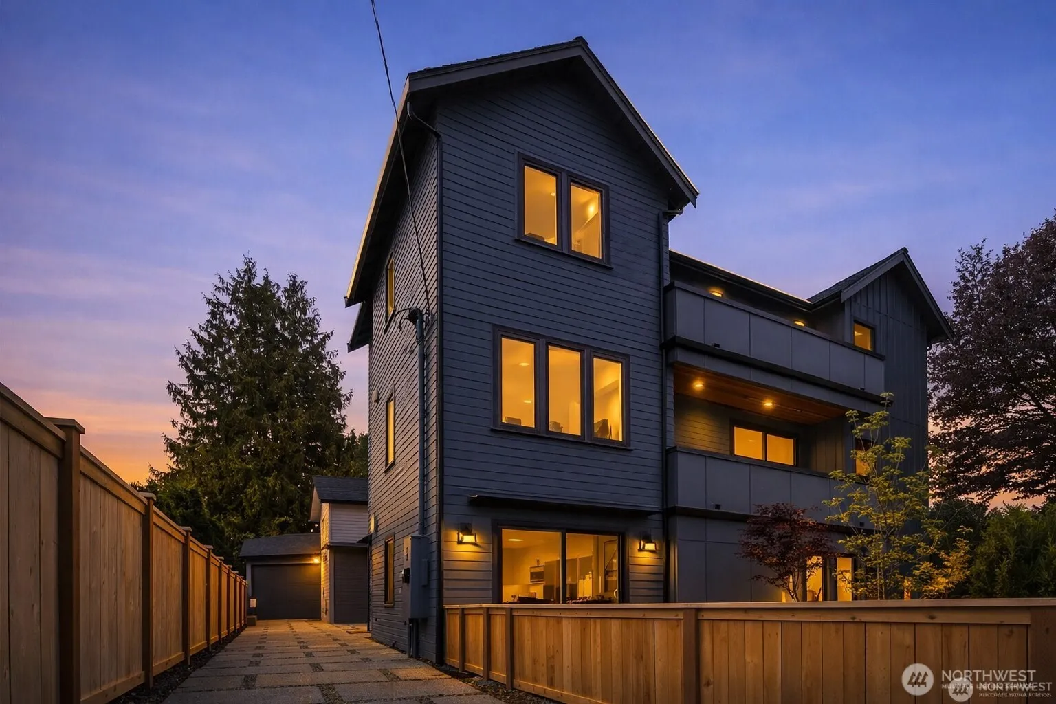 Property photo for 7062 Cleopatra Place Nw, Seattle