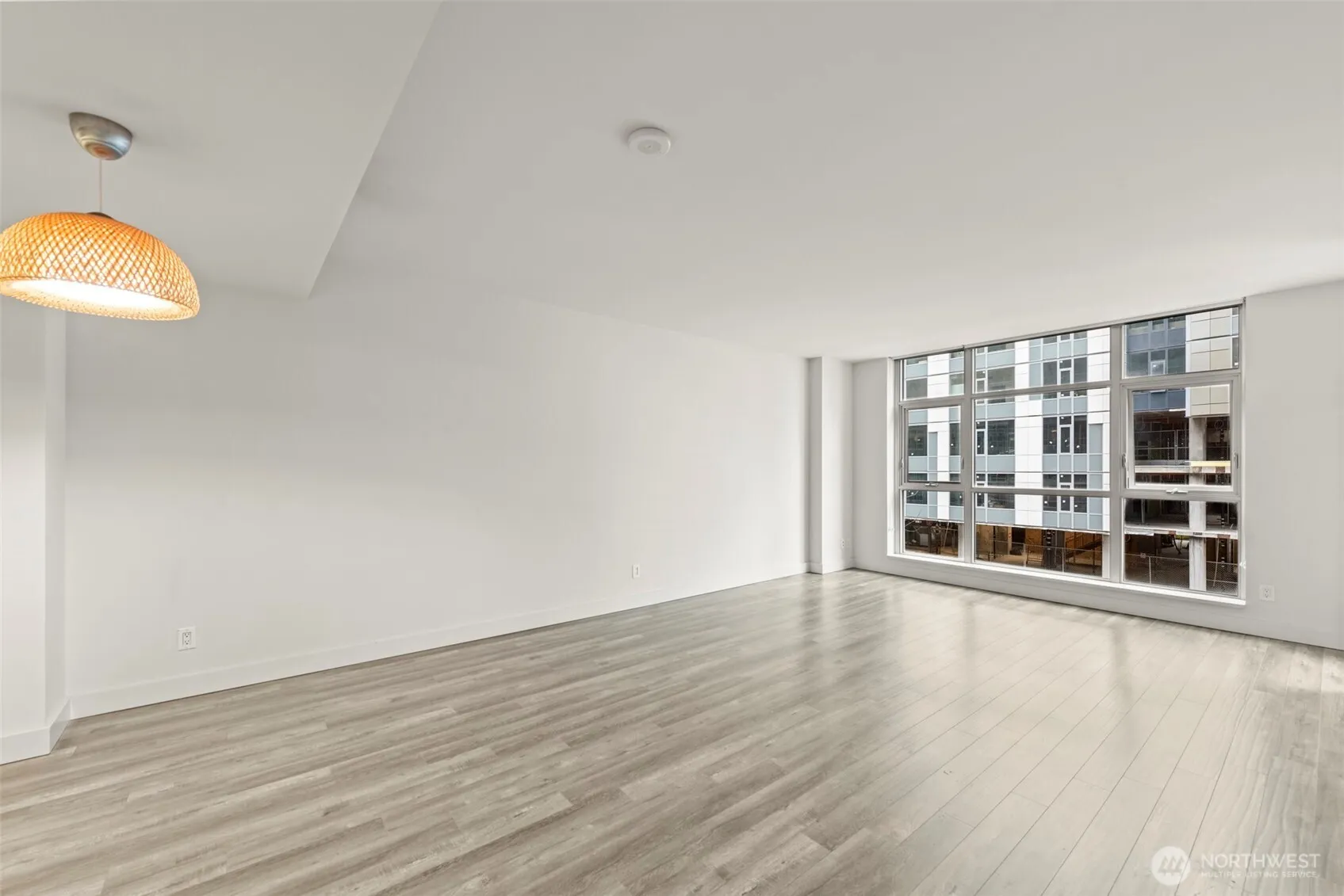 Property photo for 588 Bell Street #304s, Seattle photo 3