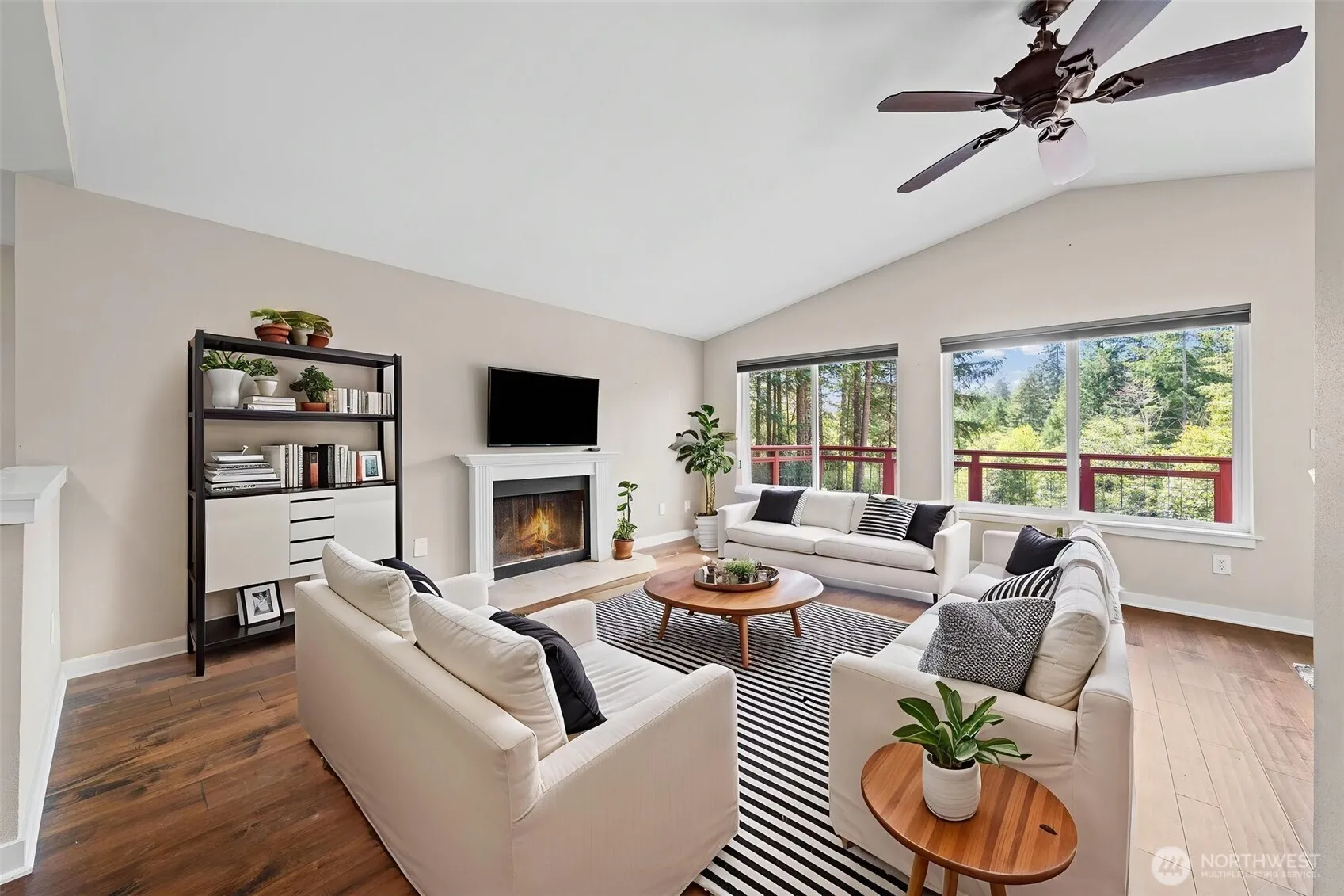 Property photo for 9812 Kooley Drive Nw, Gig Harbor photo 5
