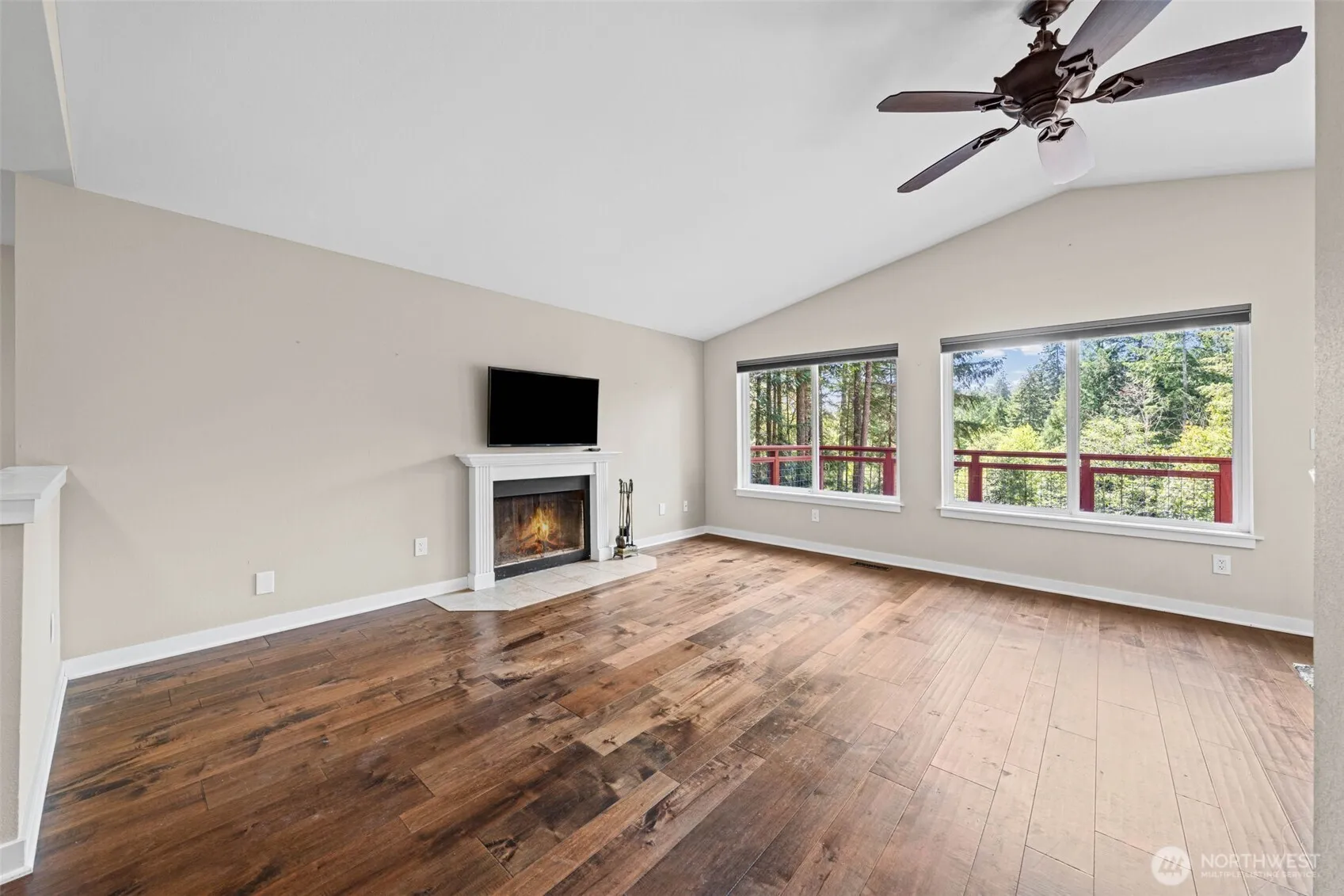 Property photo for 9812 Kooley Drive Nw, Gig Harbor photo 4