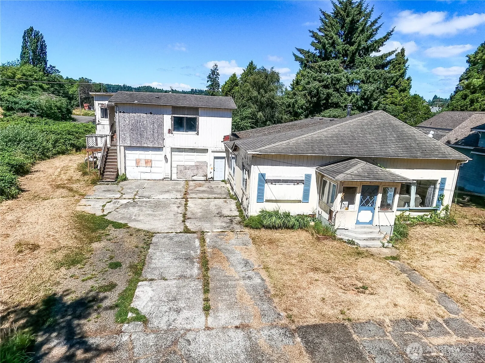 Property photo for 816 6th Street, Hoquiam