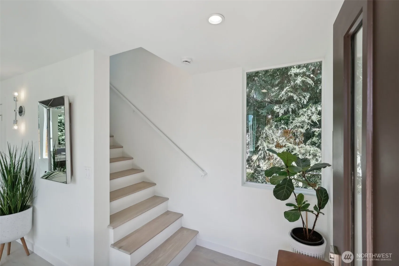 Property photo for 404 N 127th Street #b, Seattle photo 5