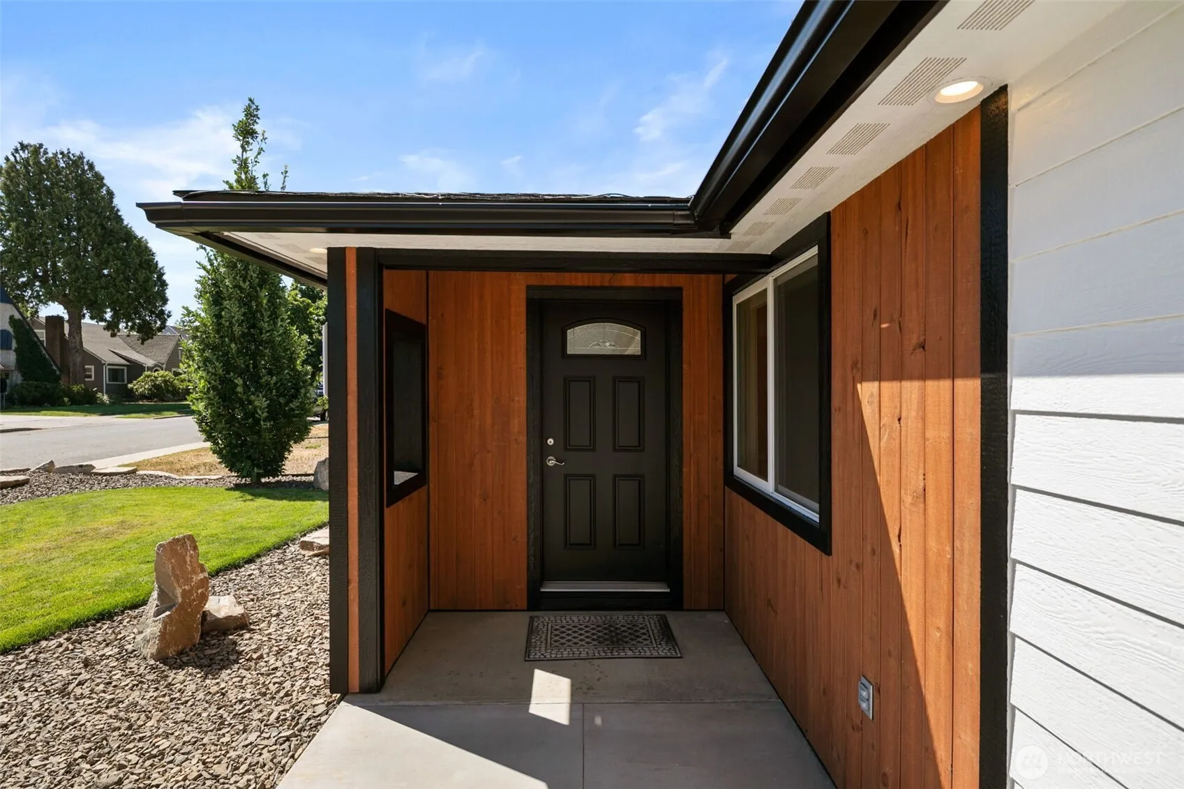 Property photo for 124 N Garfield, Wenatchee photo 4