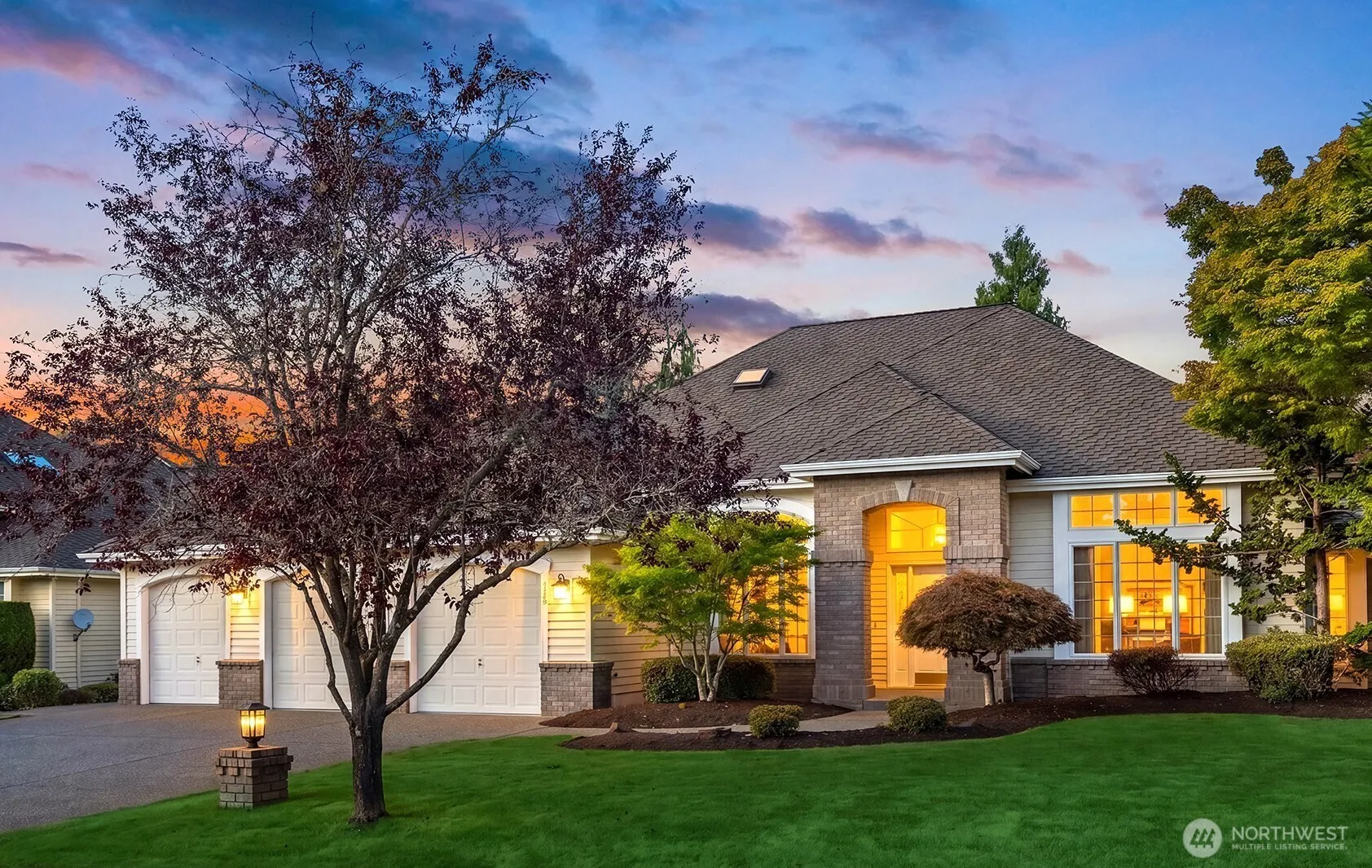 Property photo for 1530 267th Place Se, Sammamish