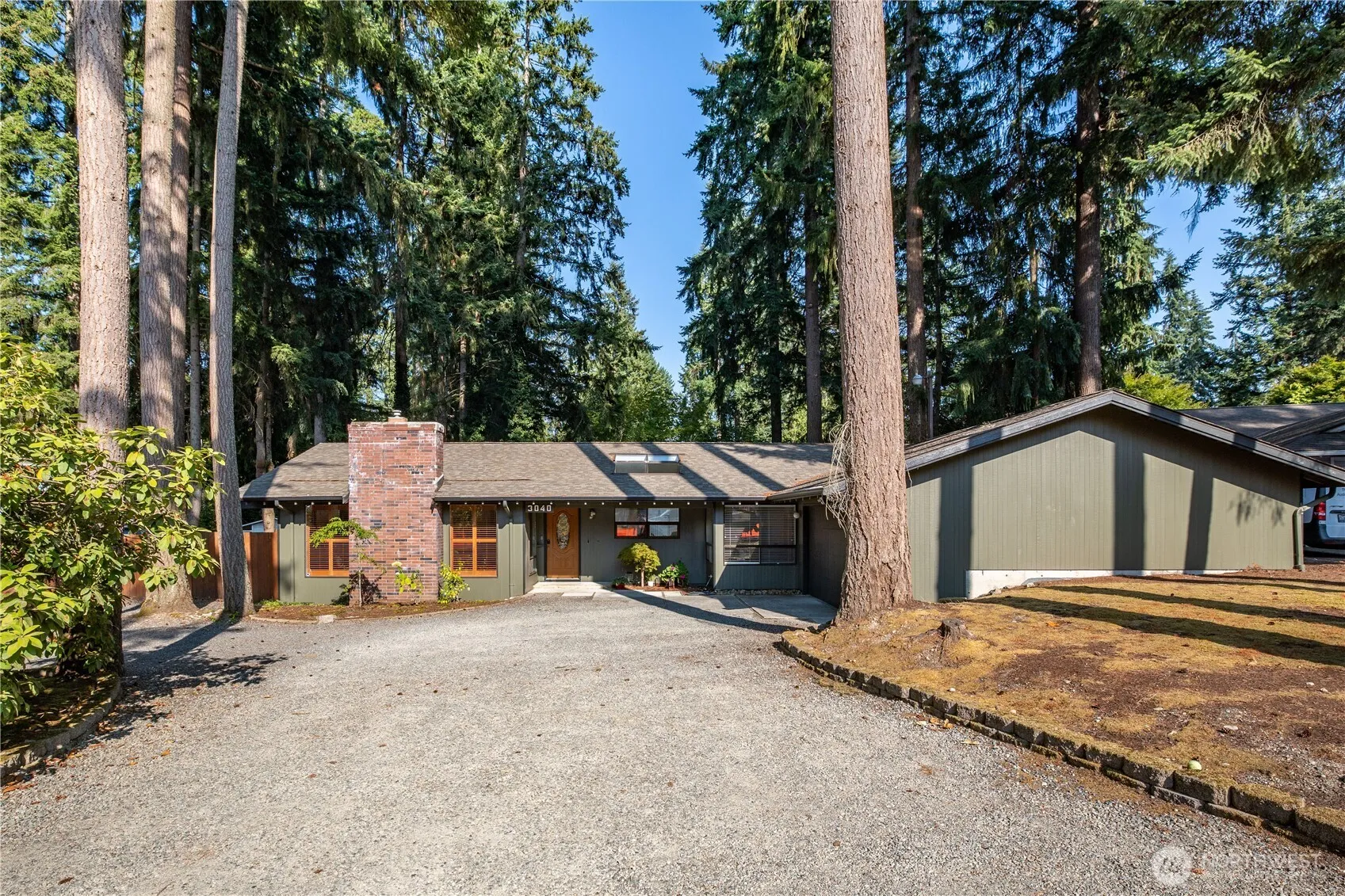 Property photo for 3040 164th Place Ne, Bellevue photo 2