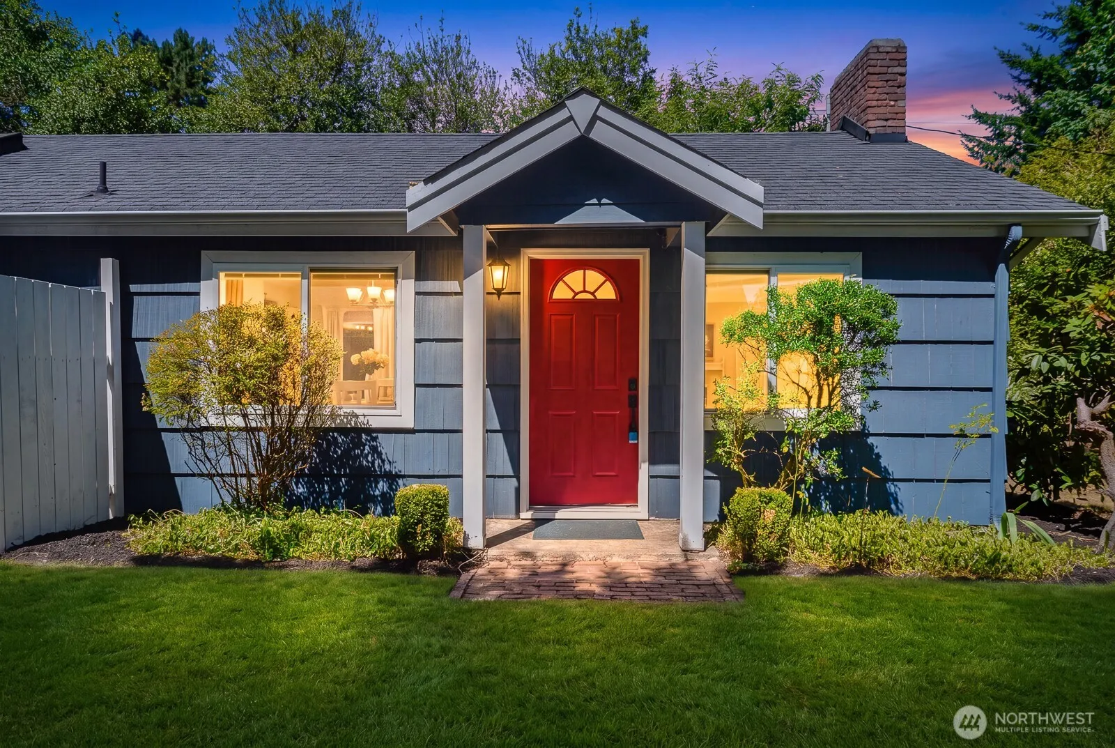 Property photo for 12721 27th Avenue Ne, Seattle photo 3