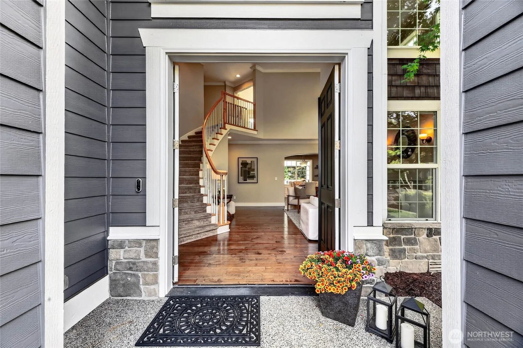 Property photo for 21939 Ne 11th Street, Sammamish photo 3