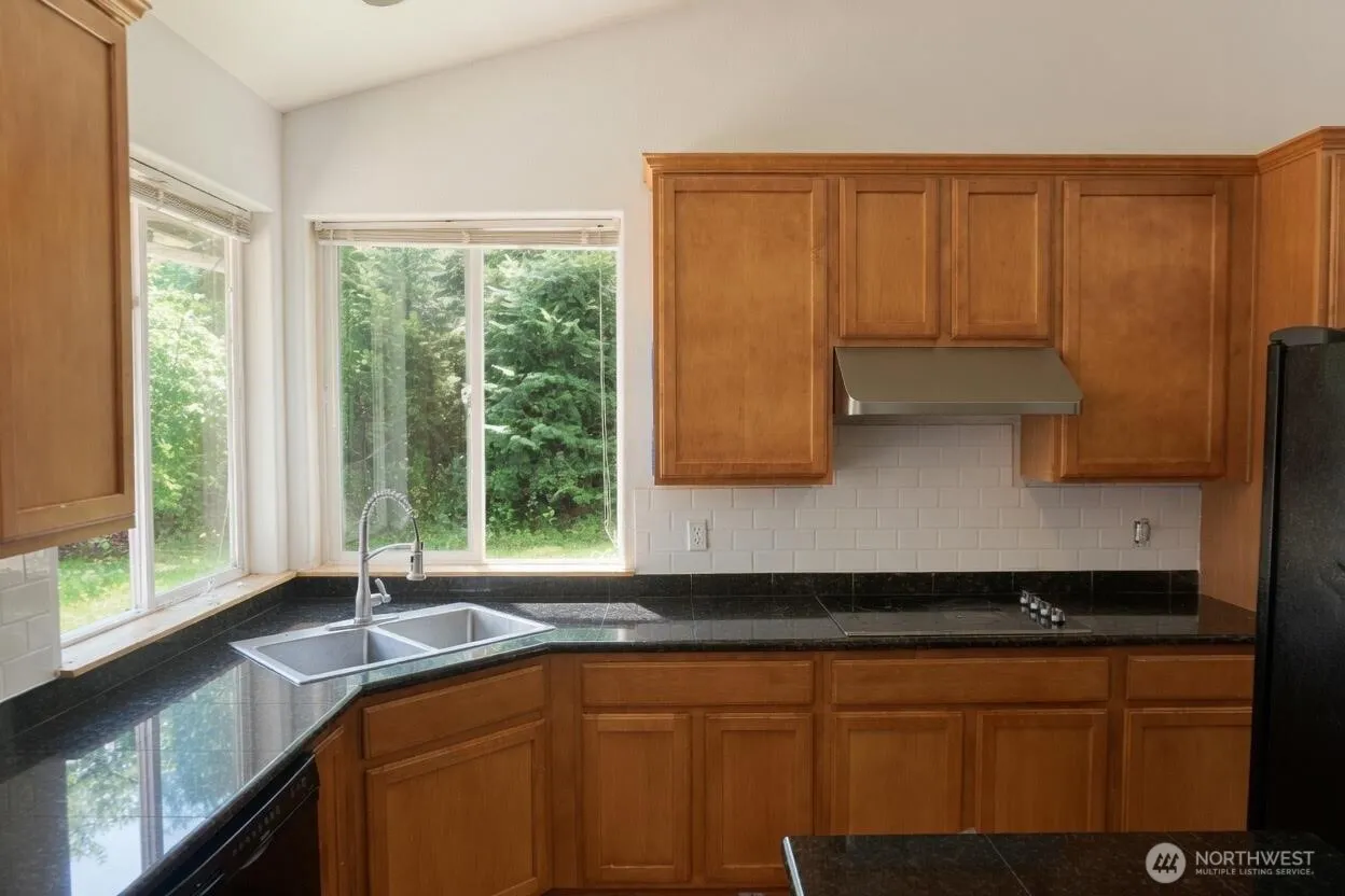 Property photo for 259 Finn Hill Road, Winlock photo 5
